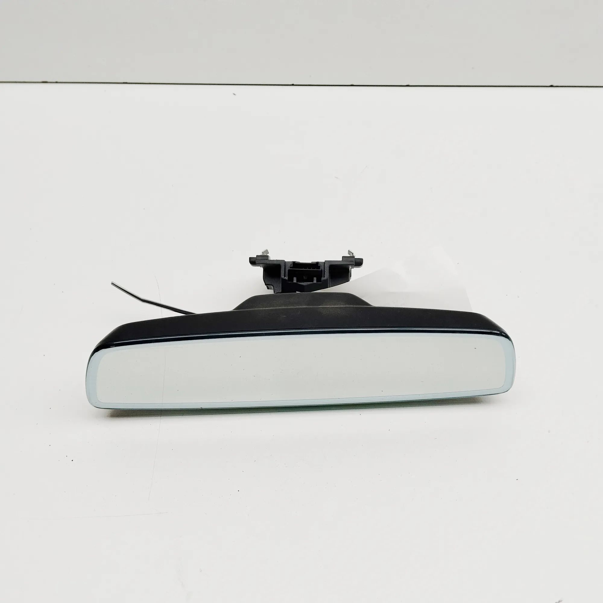 BMW 2 (F44) Interior Rear View Mirror Interior Rear View Mirror — BMW 2 SERIES (Gran ...