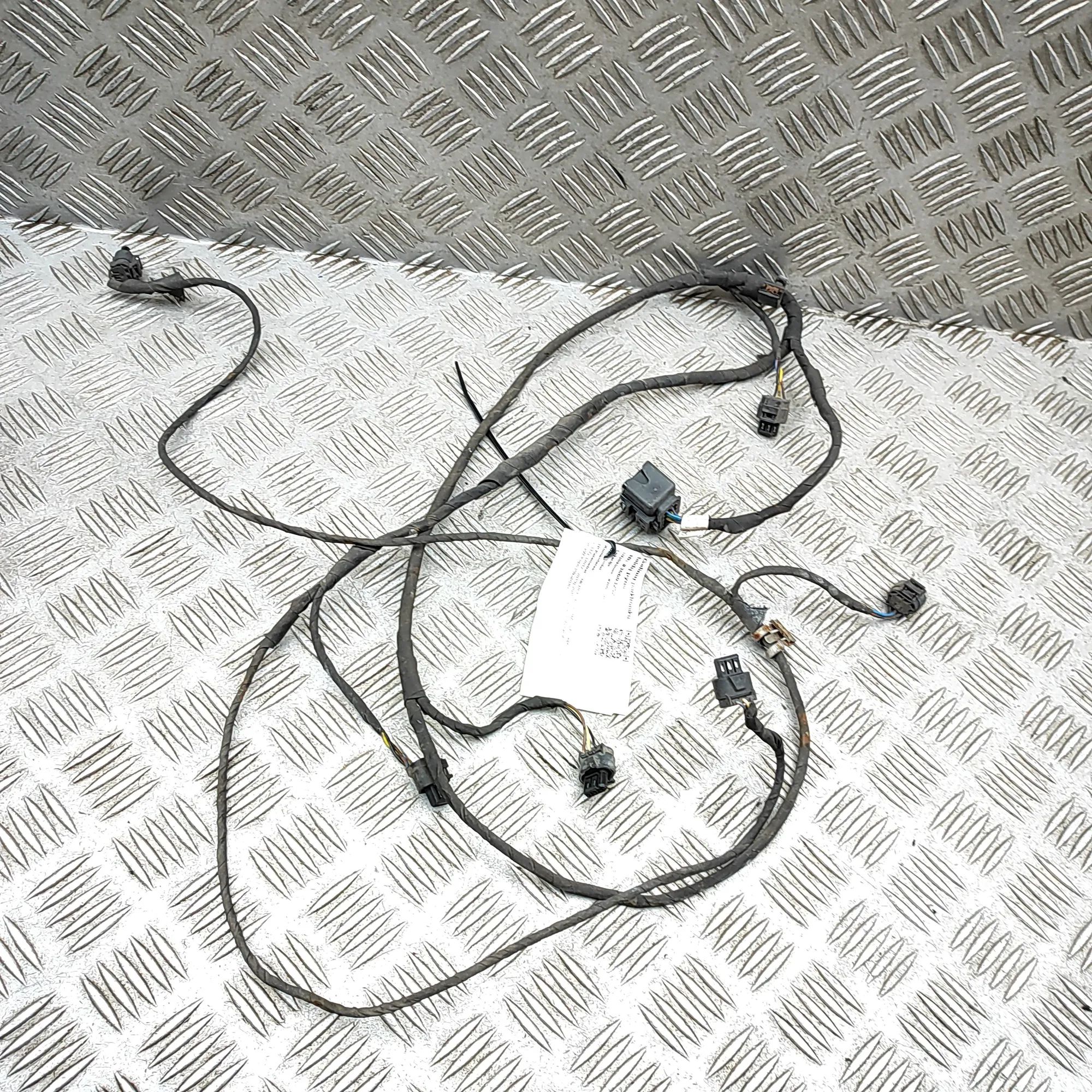 Mercedes-Benz CLA (C117) Rear Parking Sensor Wiring Loom