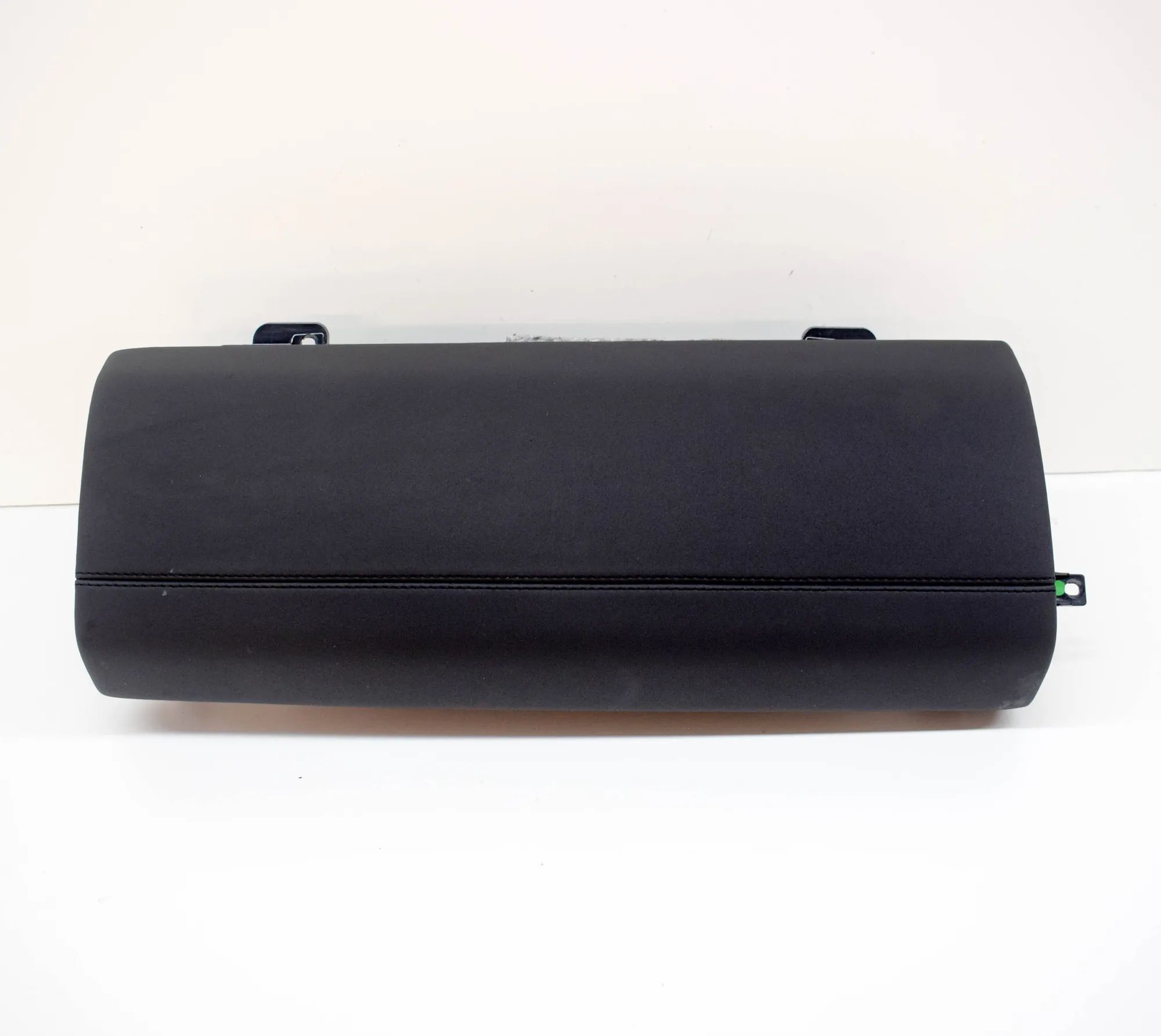 Land Rover Discovery Glove Compartment Glove compartment — LAND ROVER DISCOVERY (V L46...