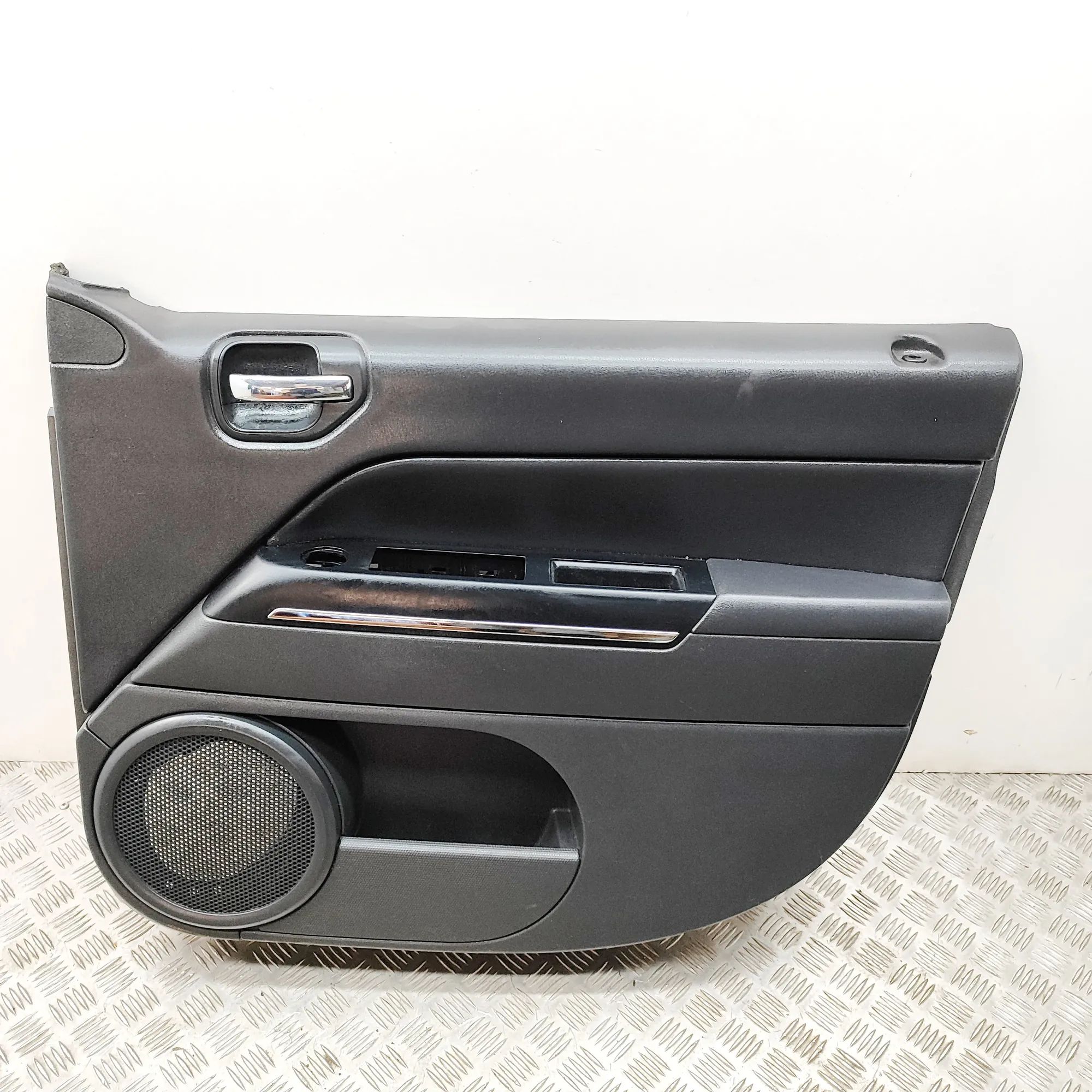Jeep Compass Front Right Door Panel Front Right Door Panel — JEEP COMPASS (MK49) (2...