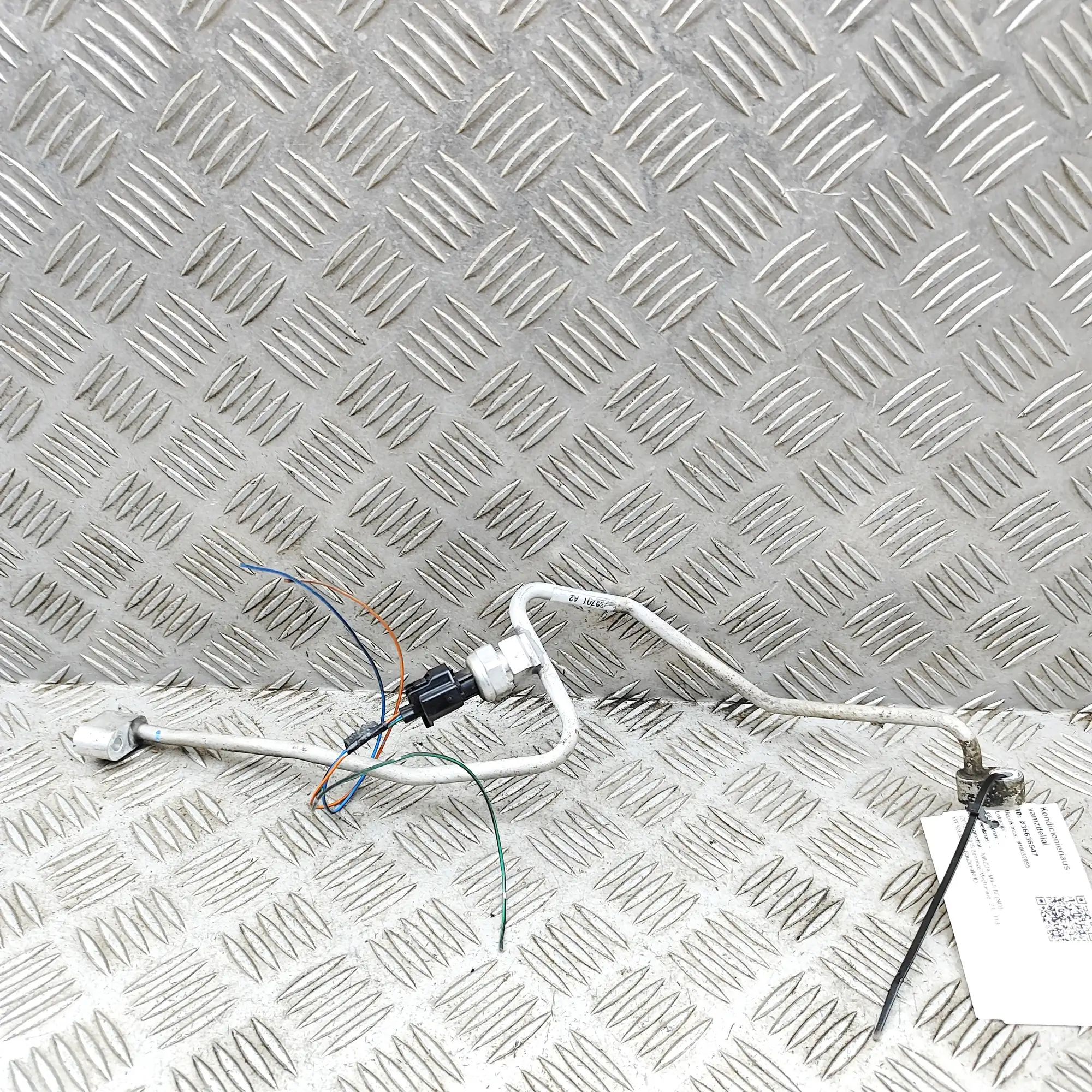 Mazda MX-5 A/C Air Con Hose Pipe A/C Air Con Hose Pipe — MAZDA MX-5 (IV ND) (201...