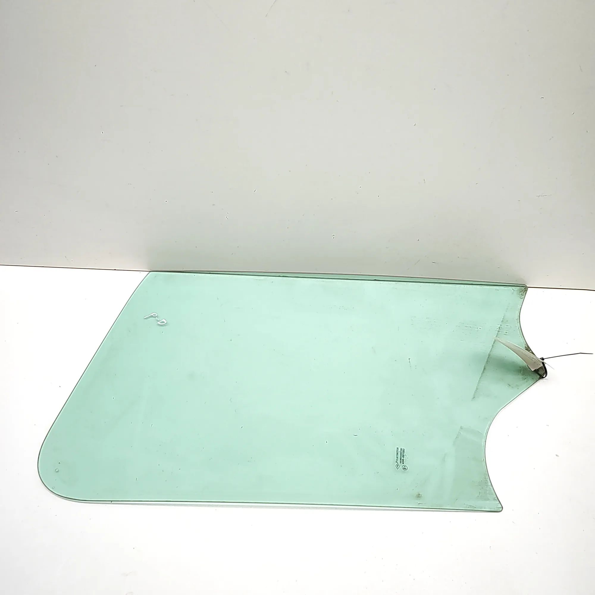 Opel Movano (B) Front Right Door Window Front Right Door Window — OPEL MOVANO (B Minibu...