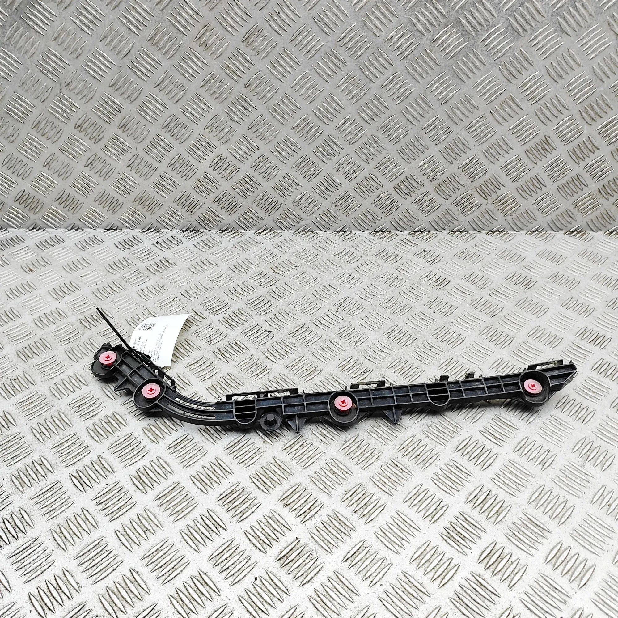Lexus GS Rear Right Bumper Bracket Rear Right Bumper Bracket — LEXUS GS (_L1_) (20...