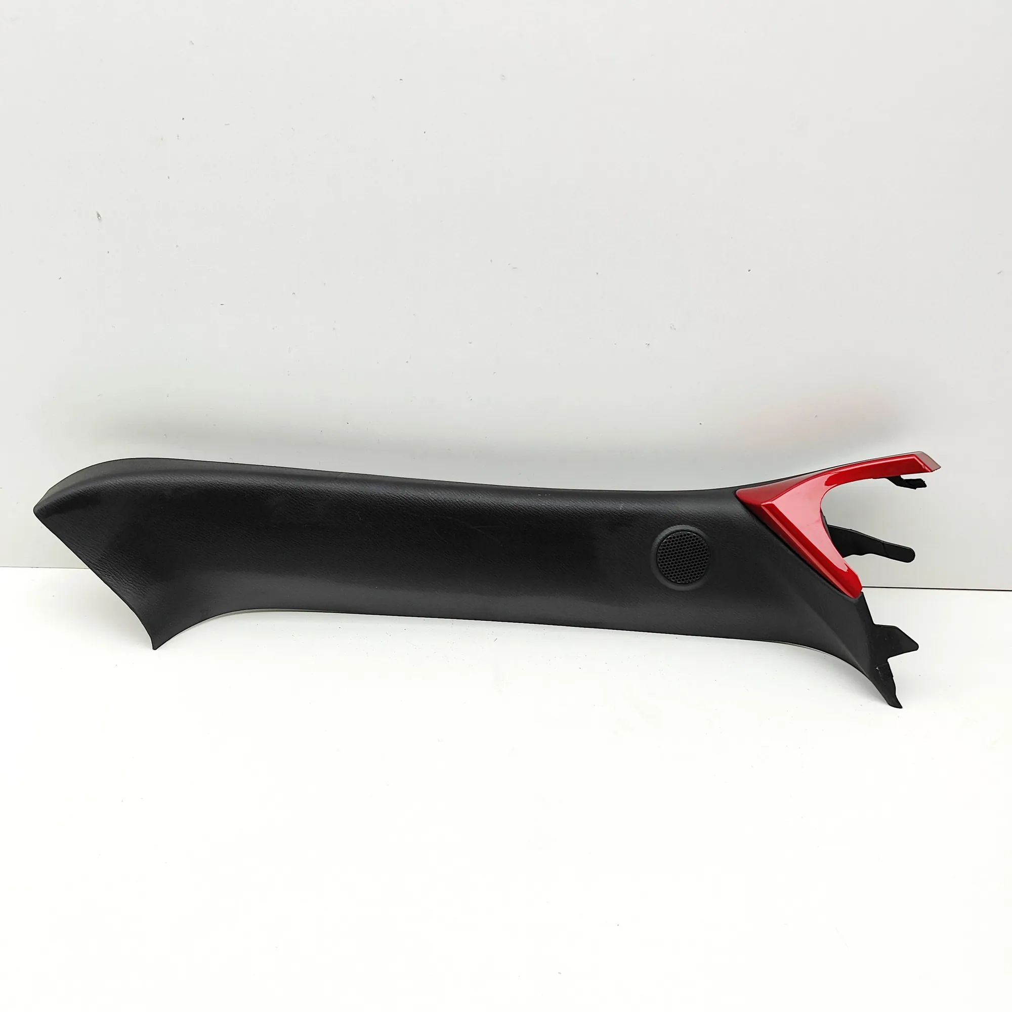 Mazda MX-5 Front Right A Pillar Trim Front Right A Pillar Trim — MAZDA MX-5 (IV ND) ...