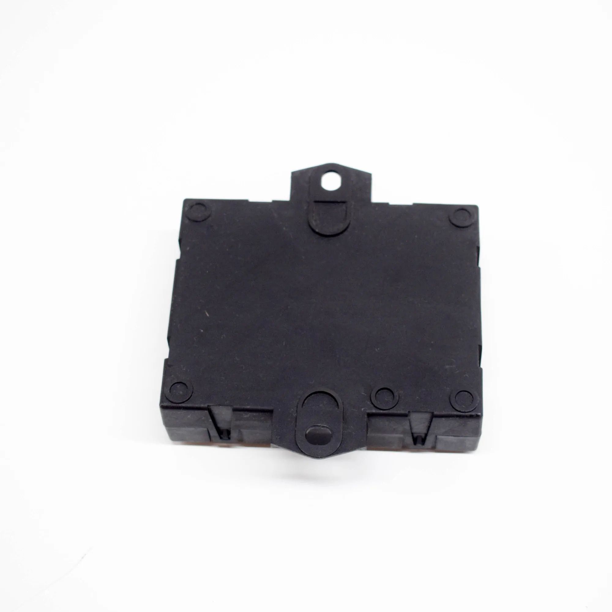 Land Rover Discovery Tailgate Bootlid Control Unit Tailgate Bootlid Control Unit — LAND ROVER DISC...