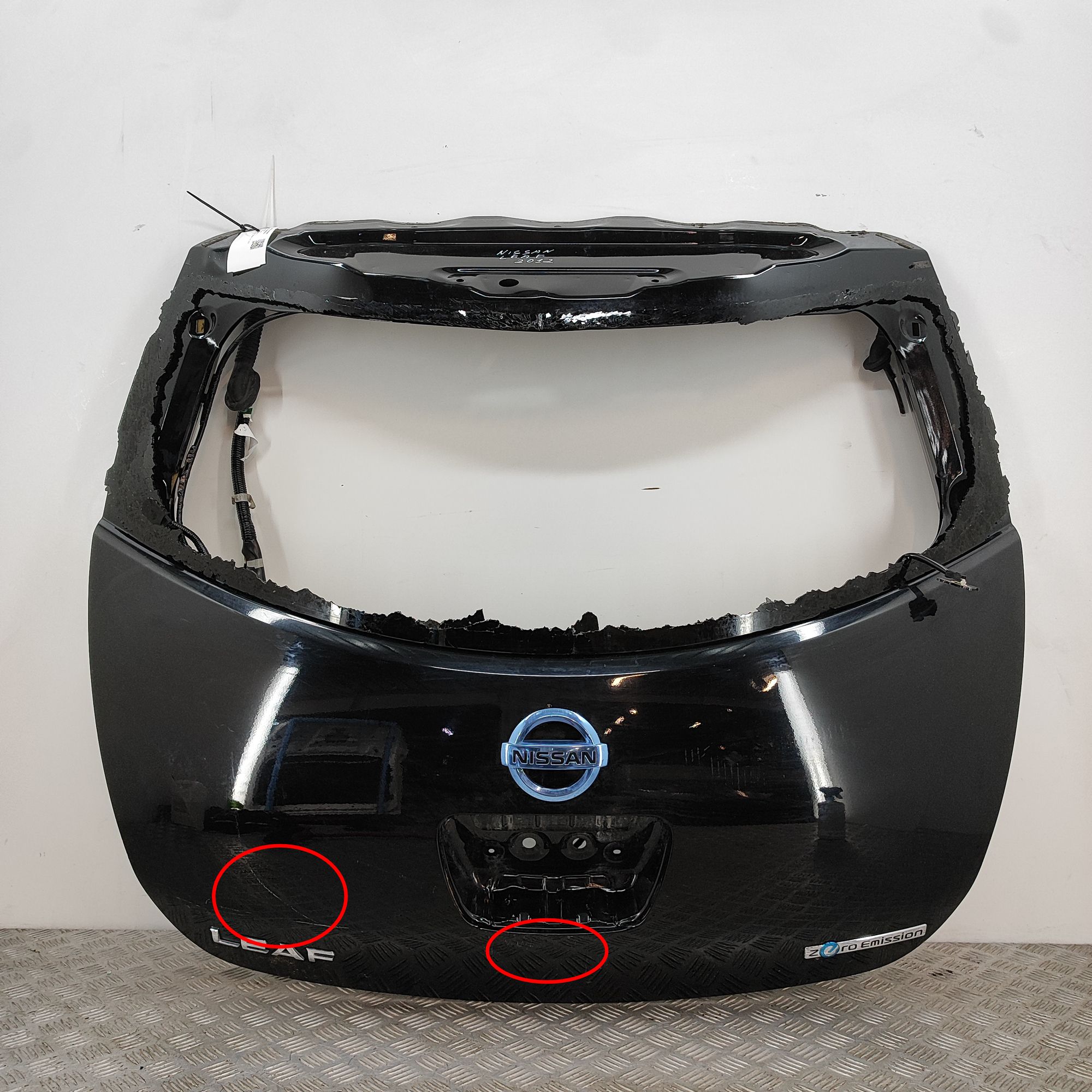 Nissan Leaf Tailgate / boot lid Tailgate / boot lid — NISSAN LEAF (ZE0) (2010-....