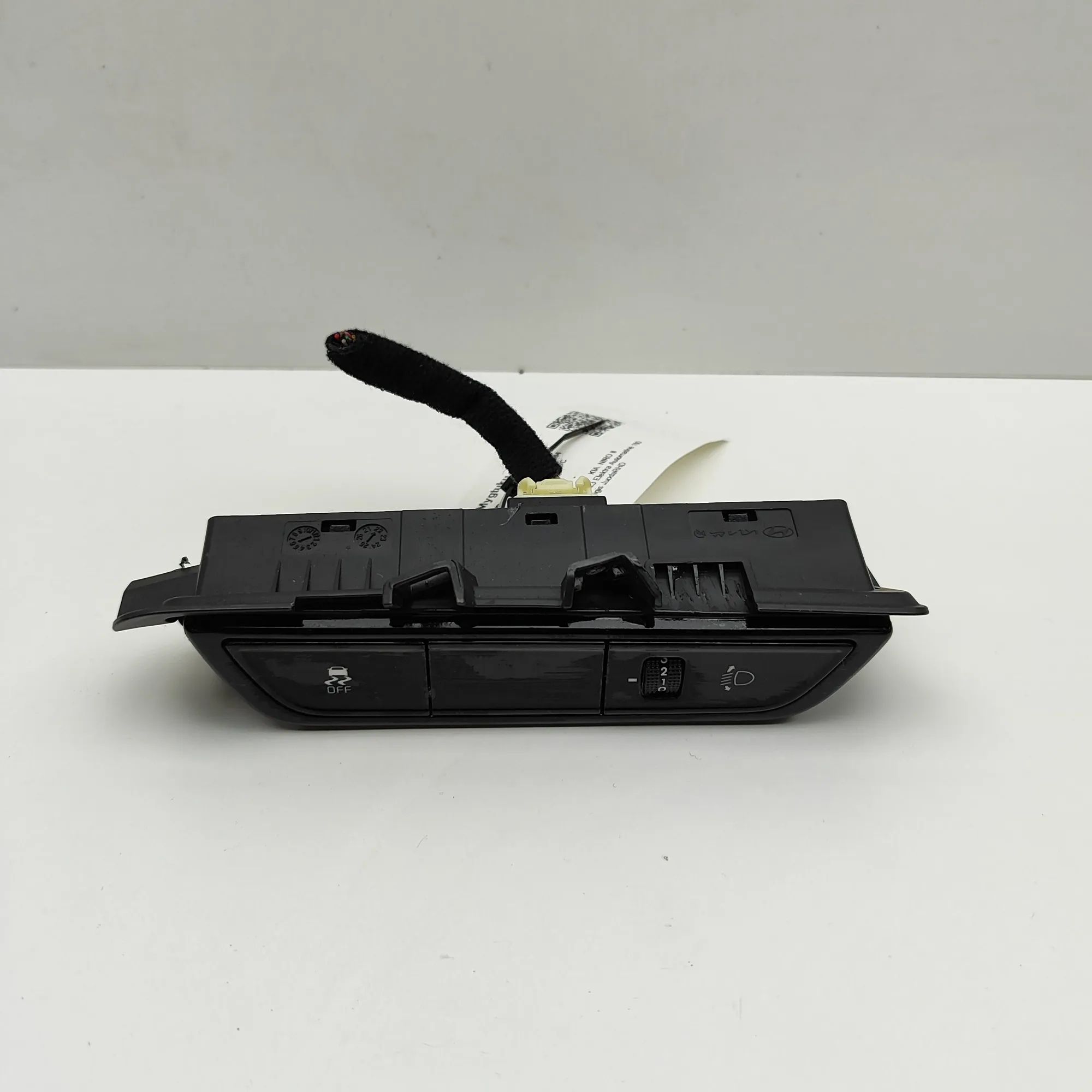 Kia Niro Button Switch Panel Button Switch Panel — KIA NIRO (II) (2022-...) ...