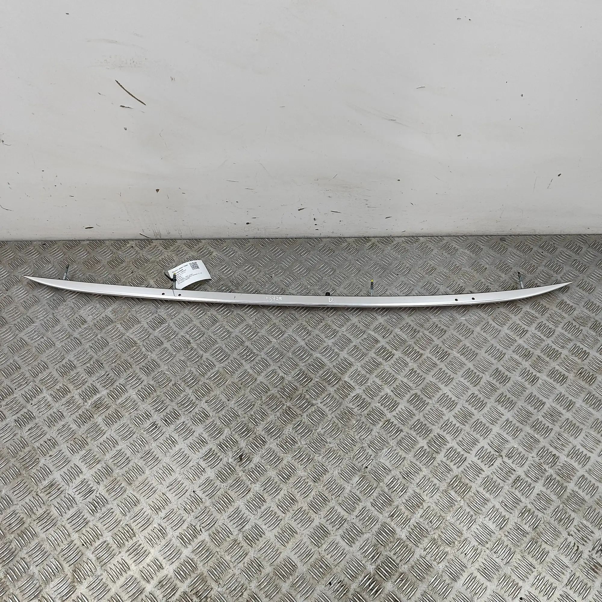 Audi Q3 (8U) Right Side Roof Rail Right Side Roof Rail — AUDI Q3 (8U) (2011-2018)...