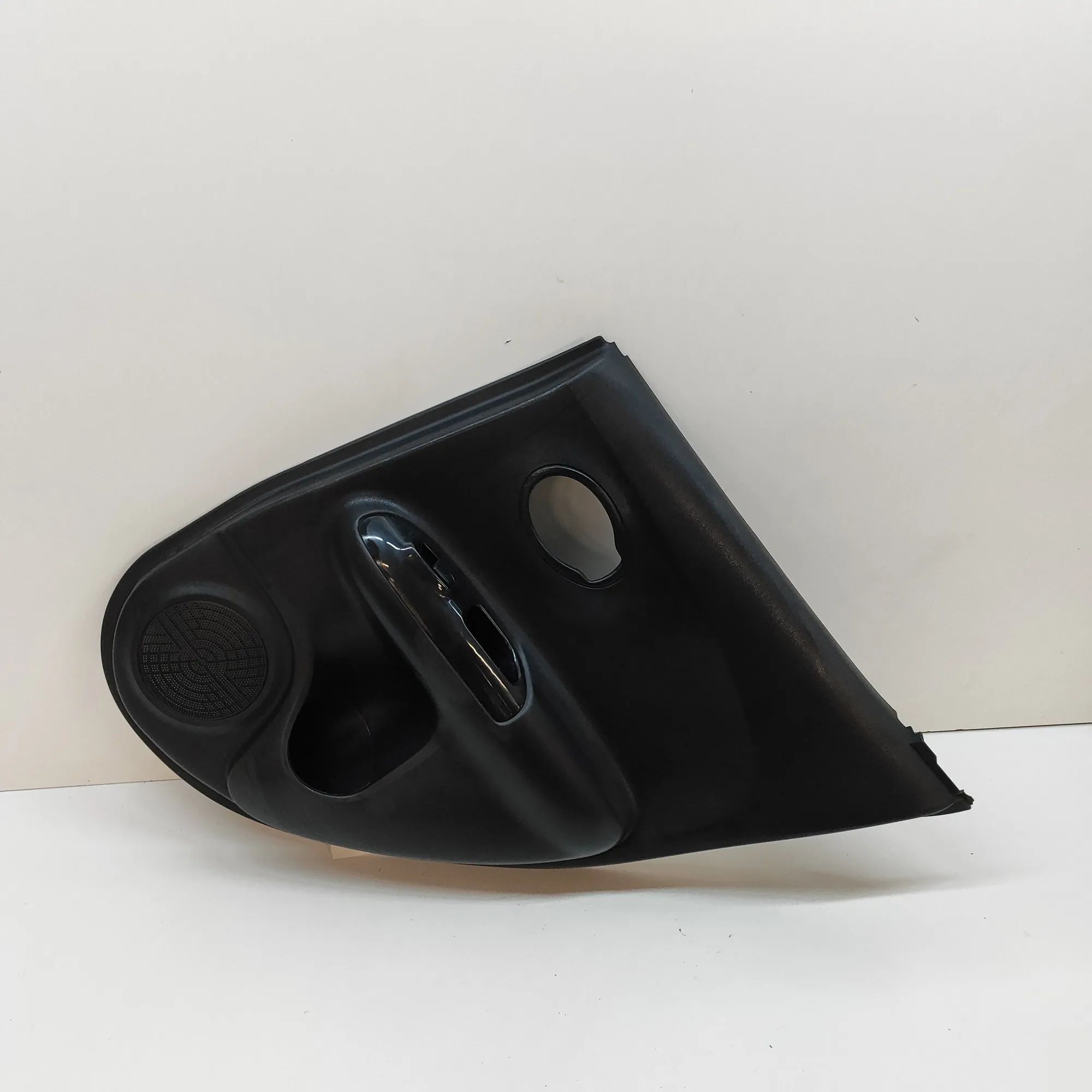Nissan Juke Rear Right Door Panel Rear Right Door Panel — NISSAN JUKE (F15) (2010...
