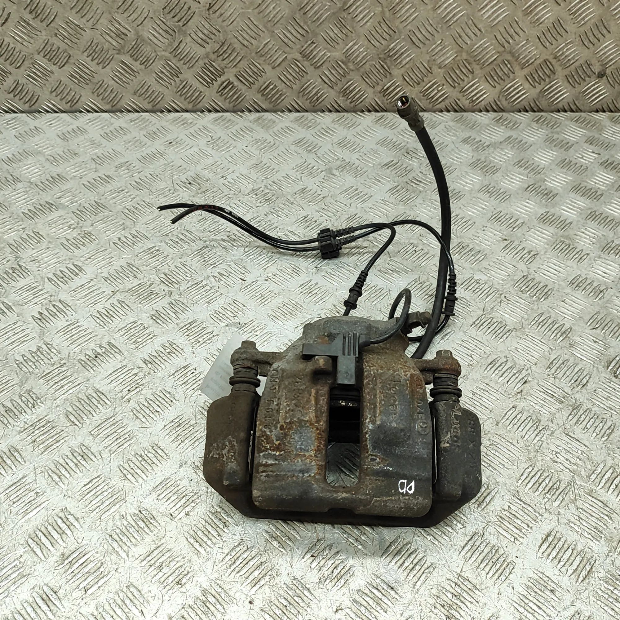 Mercedes-Benz SLK (R171) Brake caliper — front right Brake caliper — front right — MERCEDES BENZ SLK...