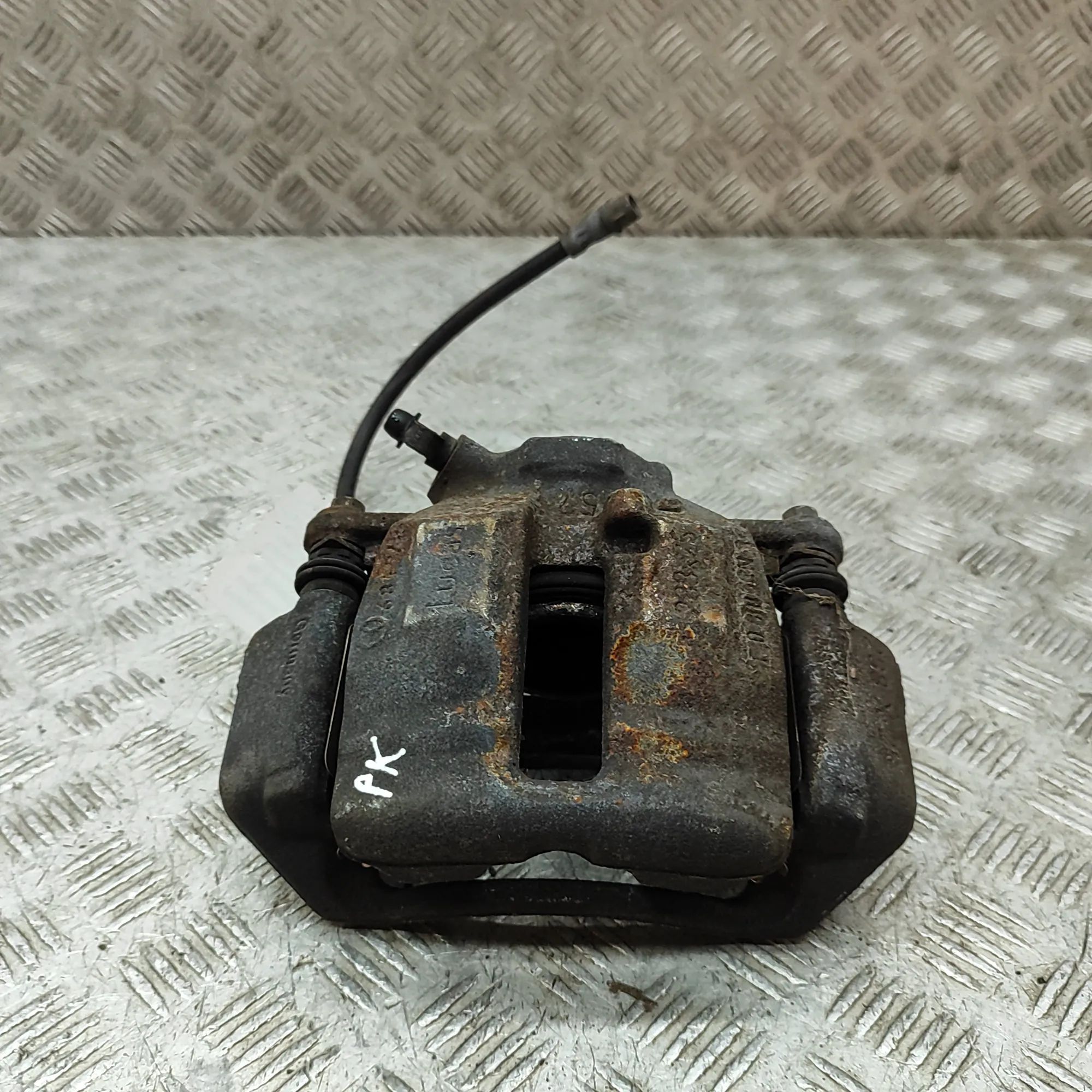 Mercedes-Benz SLK (R171) Brake caliper — front left Brake caliper — front left — MERCEDES BENZ SLK ...