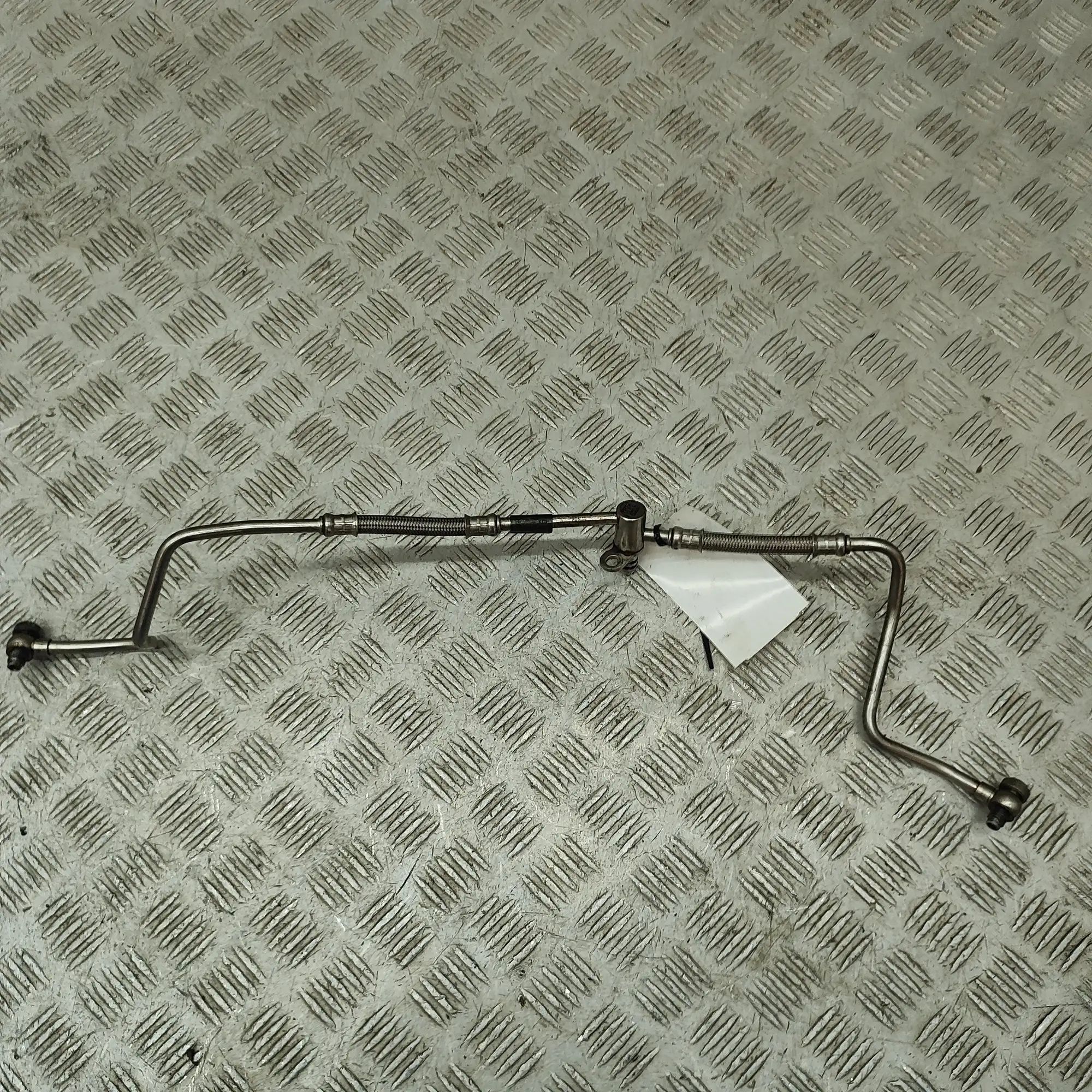 Land Rover Discovery Turbocharger Oil Pipe Turbocharger Oil Pipe — LAND ROVER DISCOVERY (V...