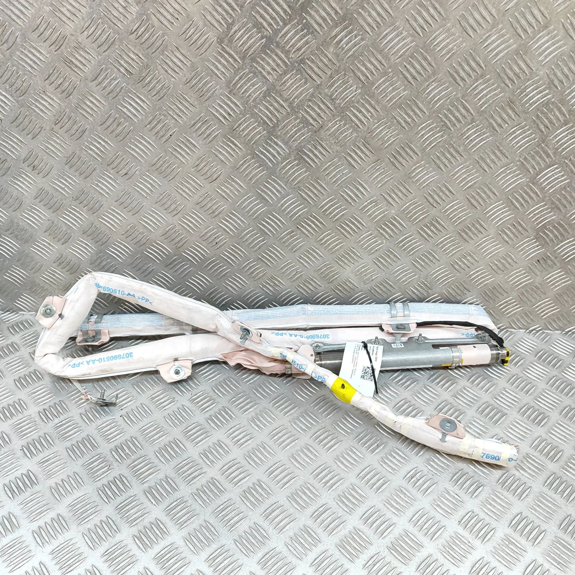 Land Rover Range Rover Sport (L494) Left Side Roof Safety Curtain SRS Left Side Roof Safety Curtain SRS — LAND ROVER ...