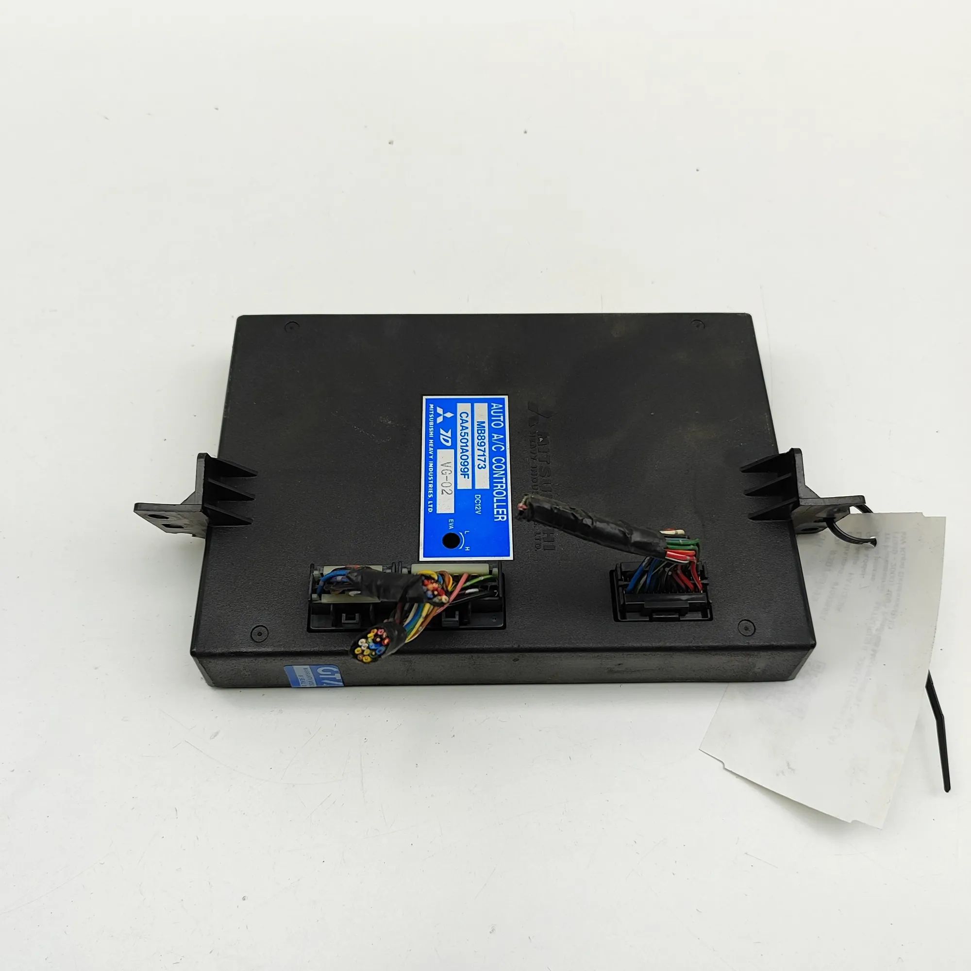 Mitsubishi 3000 GT Climate control unit Climate control unit — MITSUBISHI 3000 (GT Coup...