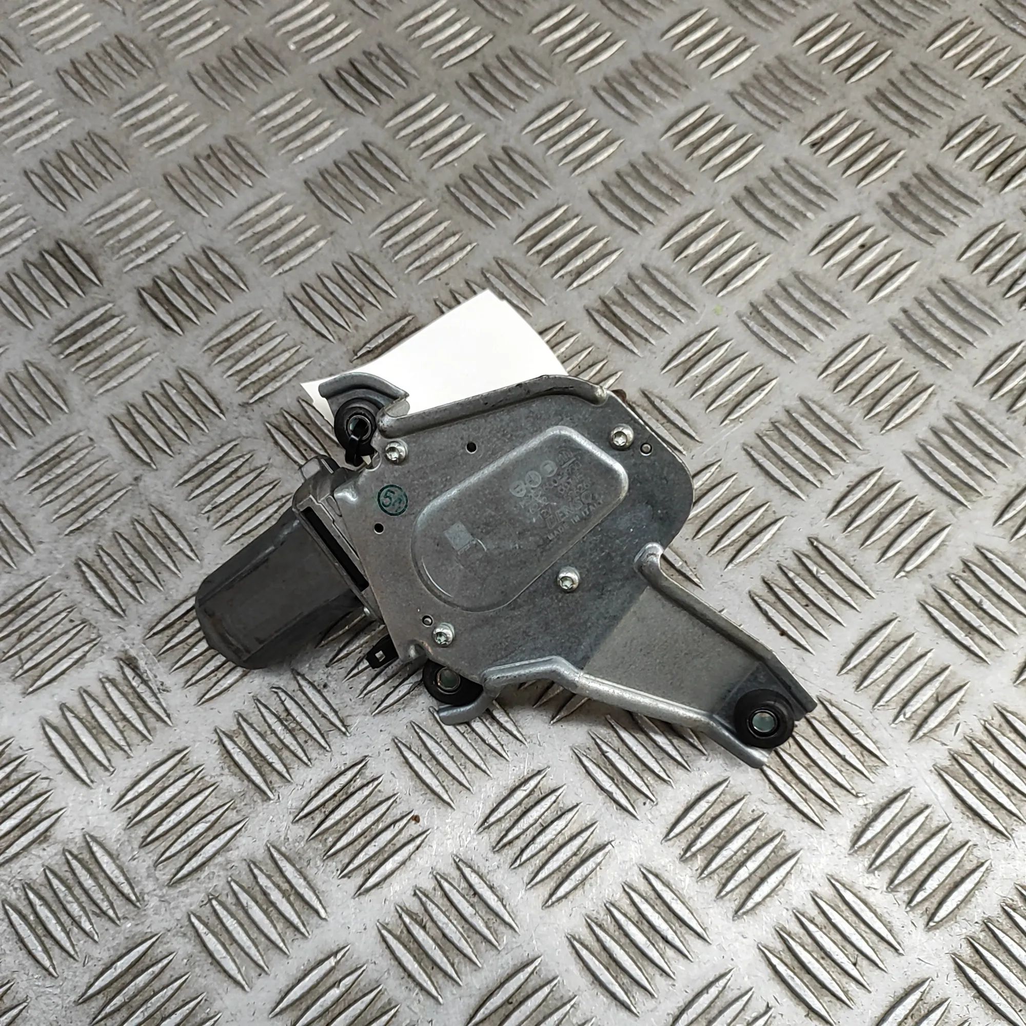 Maserati Levante Tailgate wiper motor Tailgate wiper motor — MASERATI LEVANTE (SUV M1...