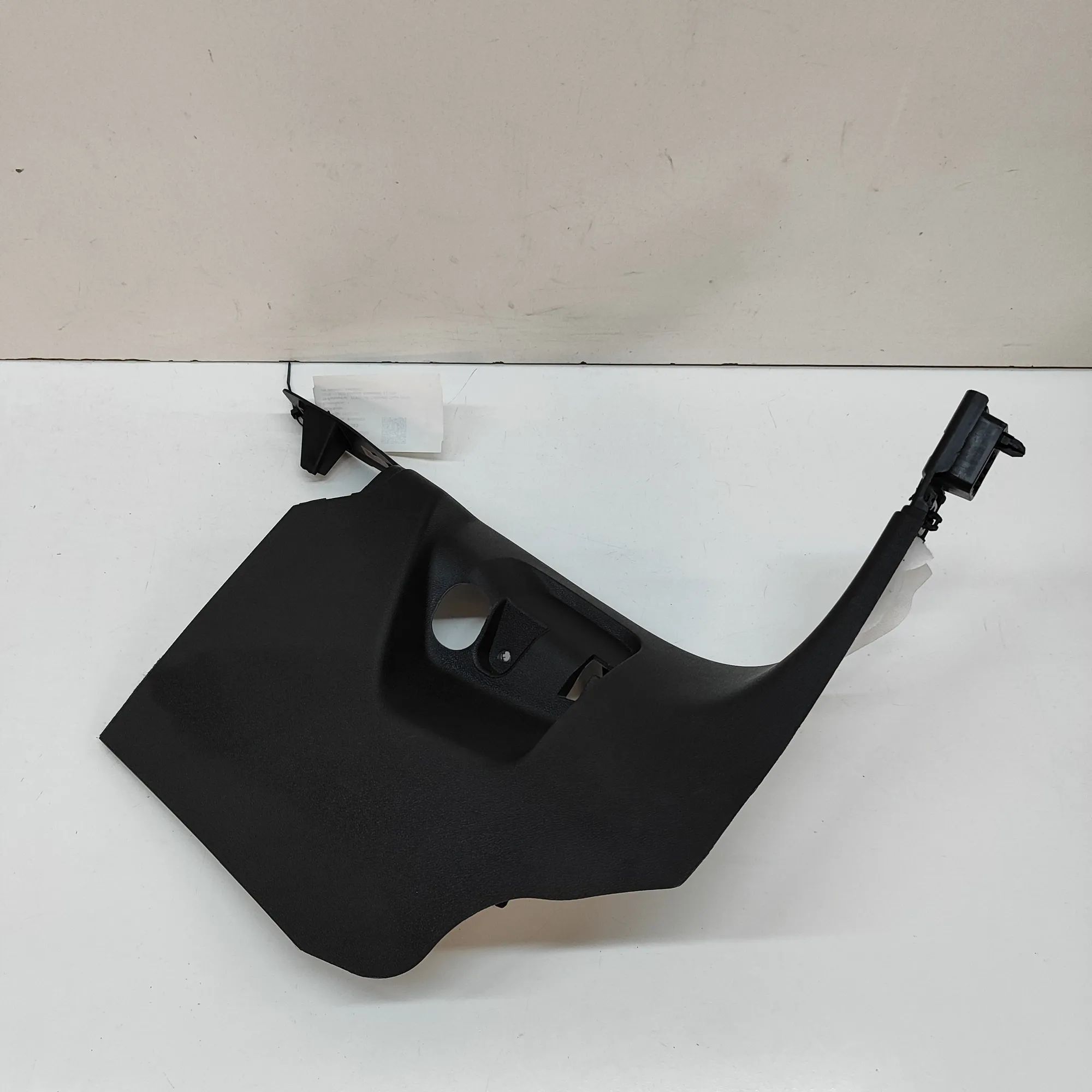 Porsche Cayenne Front Right A Pillar Trim Front Right A Pillar Trim — PORSCHE CAYENNE (Co...