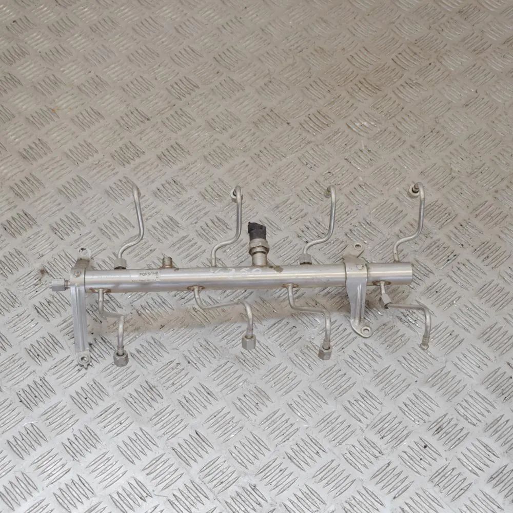 Porsche Cayenne Fuel Rail Fuel rail — PORSCHE CAYENNE (92A) (2010-...) — ...