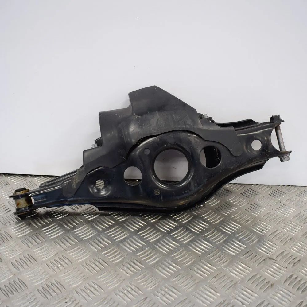 Lexus NX Rear Left Lower Control Arm Rear Left Lower Control Arm — LEXUS NX (_Z1_) (...