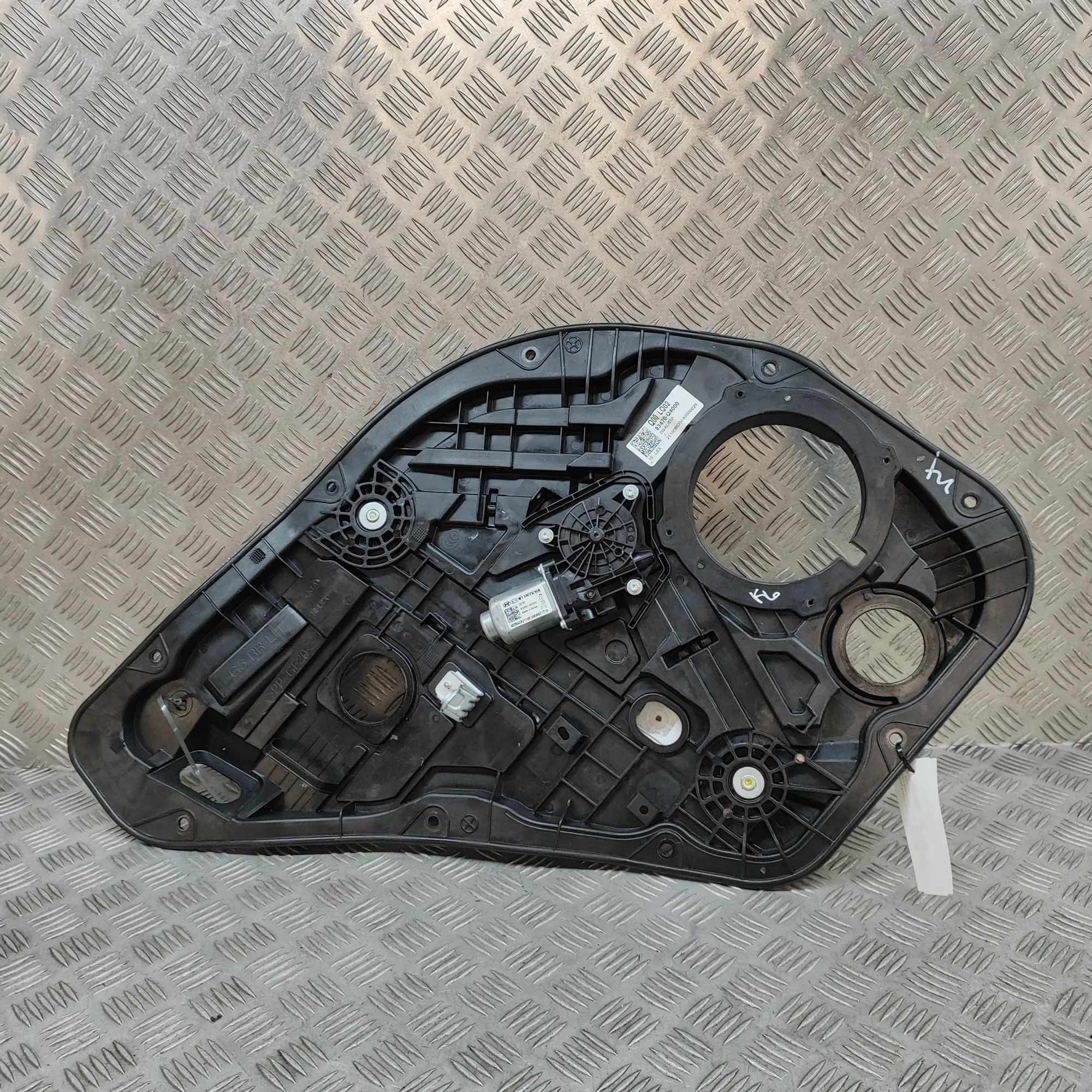 Kia Niro Rear Left Door Window Regulator Rear Left Door Window Regulator — KIA NIRO (201...