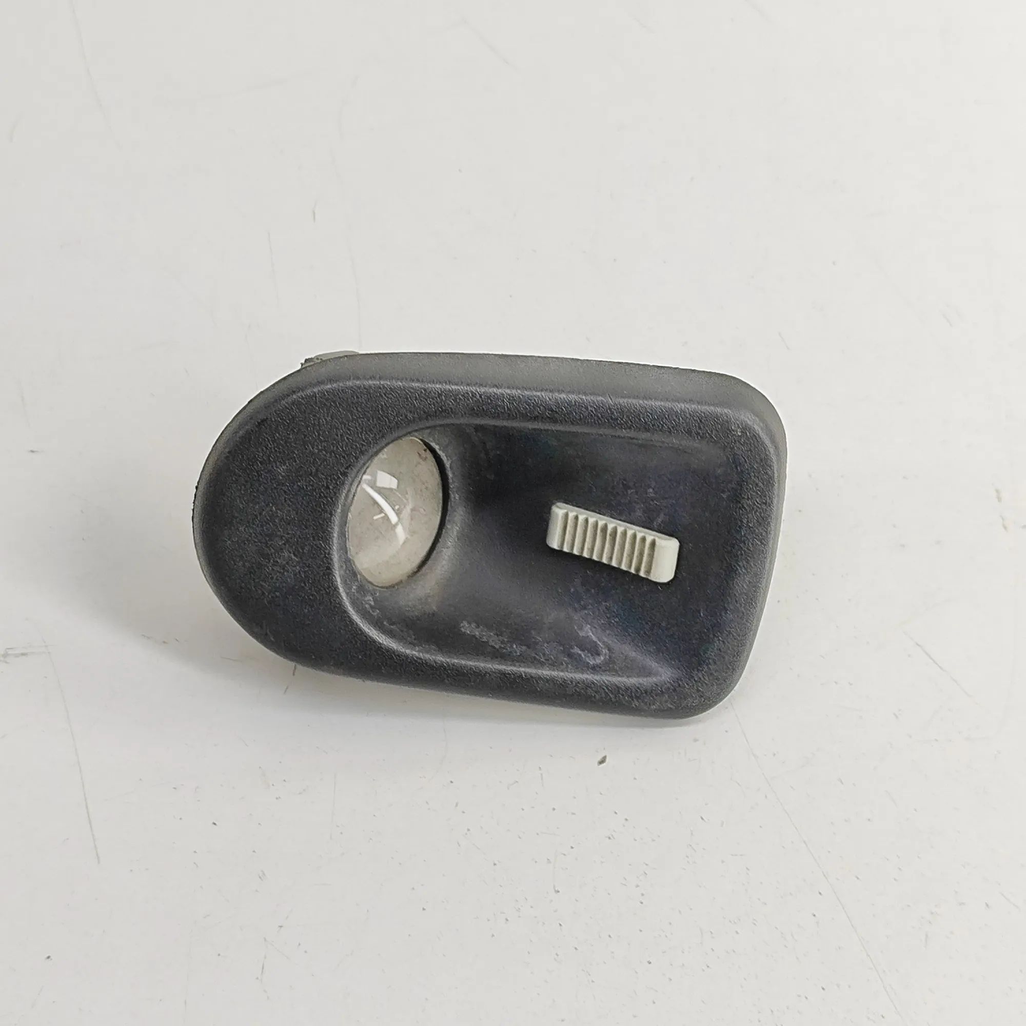 Mercedes-Benz 200 - 300 (W123) Interior light Interior light — MERCEDES BENZ S-CLASS (W126) (...