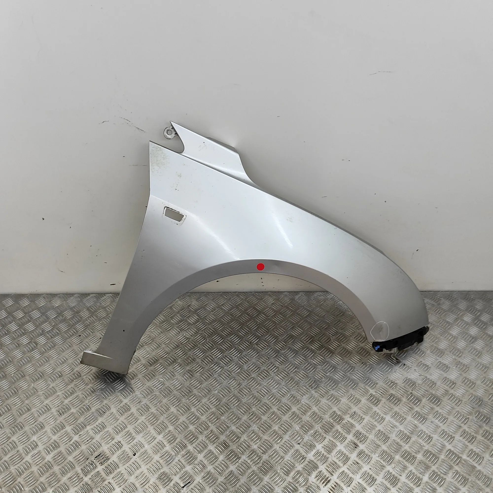 Chevrolet Cruze Front Right Fender Front Right Fender — CHEVROLET CRUZE (J300) (20...