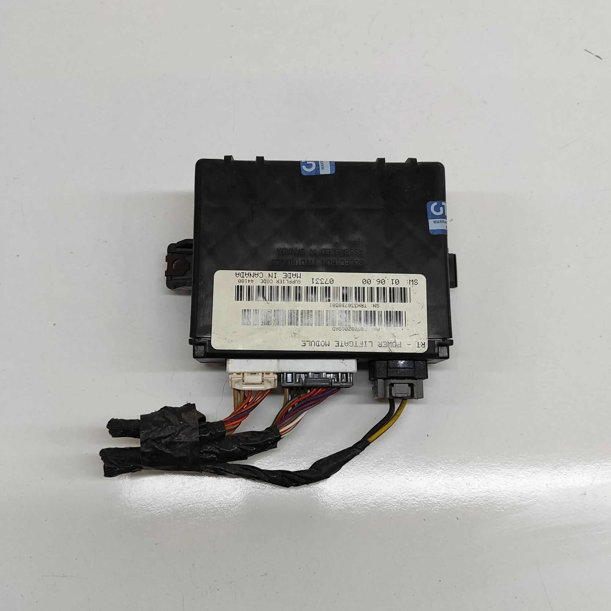 Chrysler Grand Voyager / Town & Country Tailgate Bootlid Control Unit Tailgate Bootlid Control Unit — CHRYSLER GRAND ...