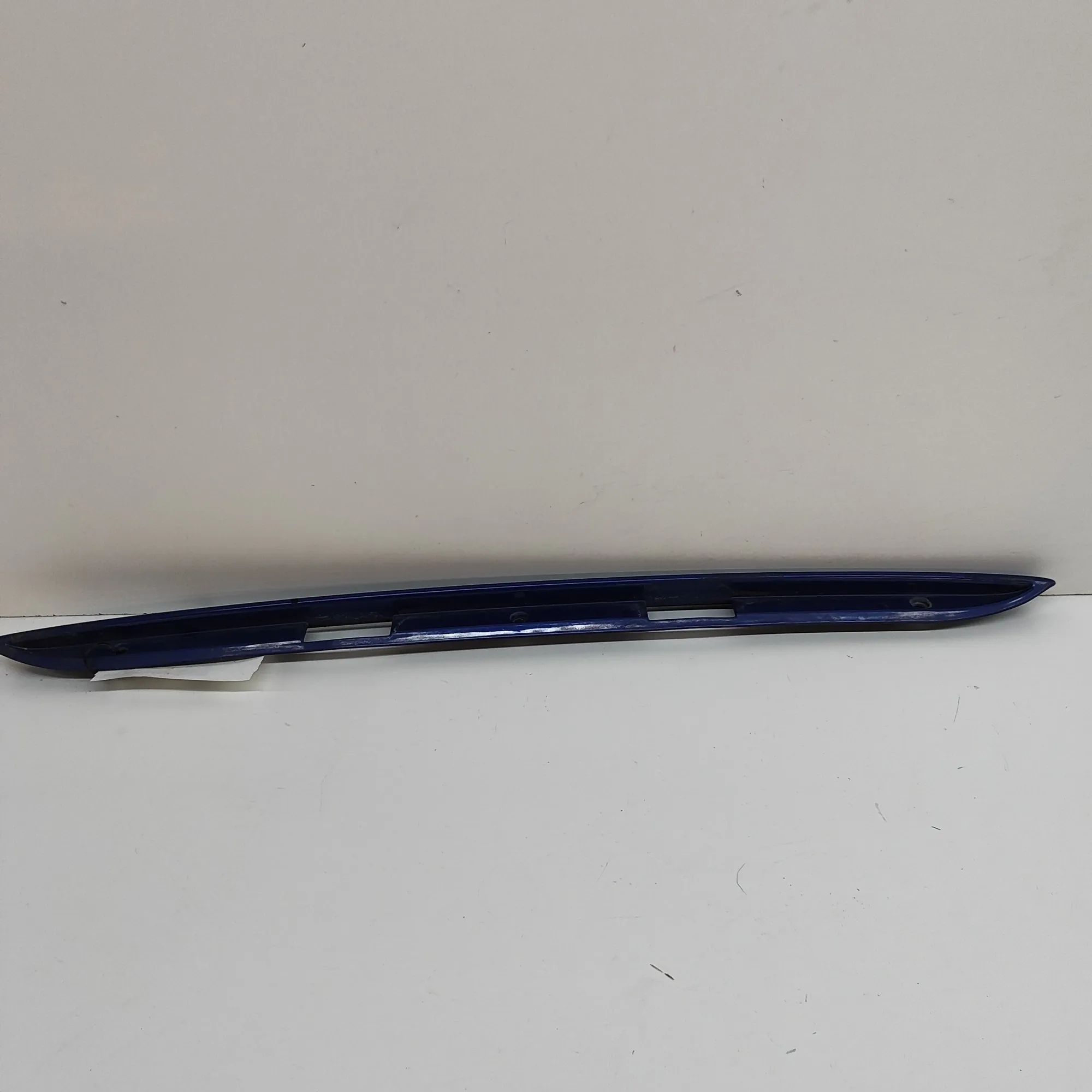 Mercedes-Benz SLK (R170) Number-plate light holder trim Number-plate light holder trim — MERCEDES BENZ ...
