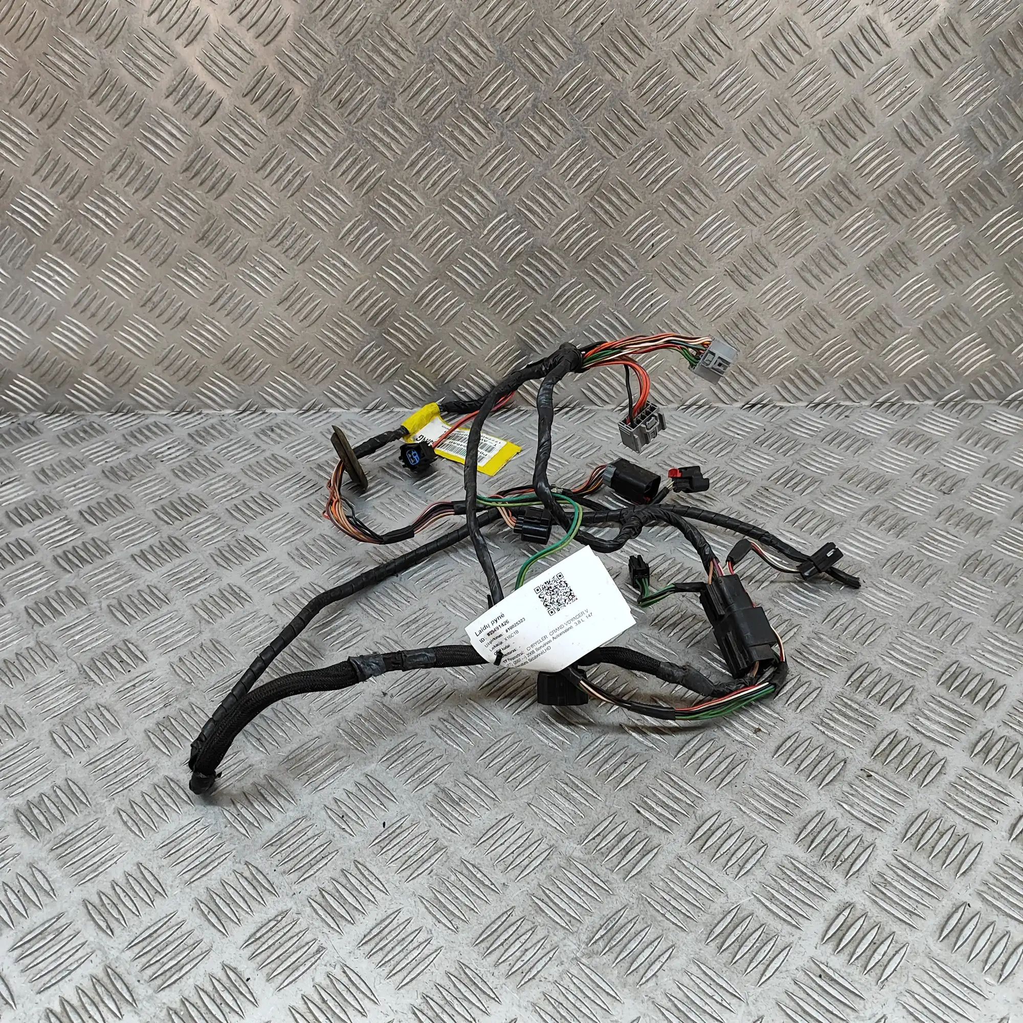 Chrysler Grand Voyager / Town & Country Door wiring — rear right Door wiring — rear right — CHRYSLER GRAND (VOYA...