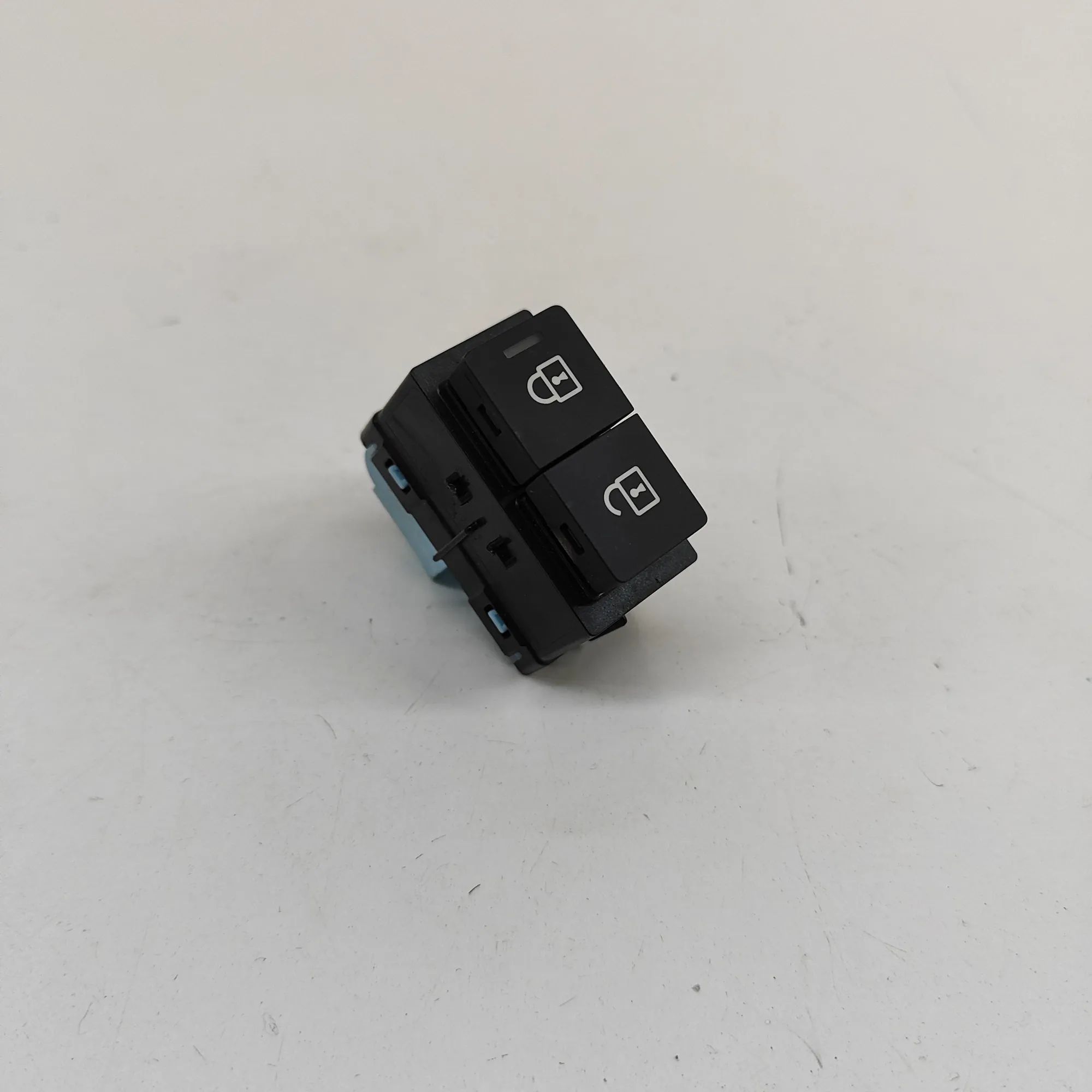 Land Rover Range Rover Sport (L461) Central locking Switch Central Locking Switch — LAND ROVER RANGE ROVER...