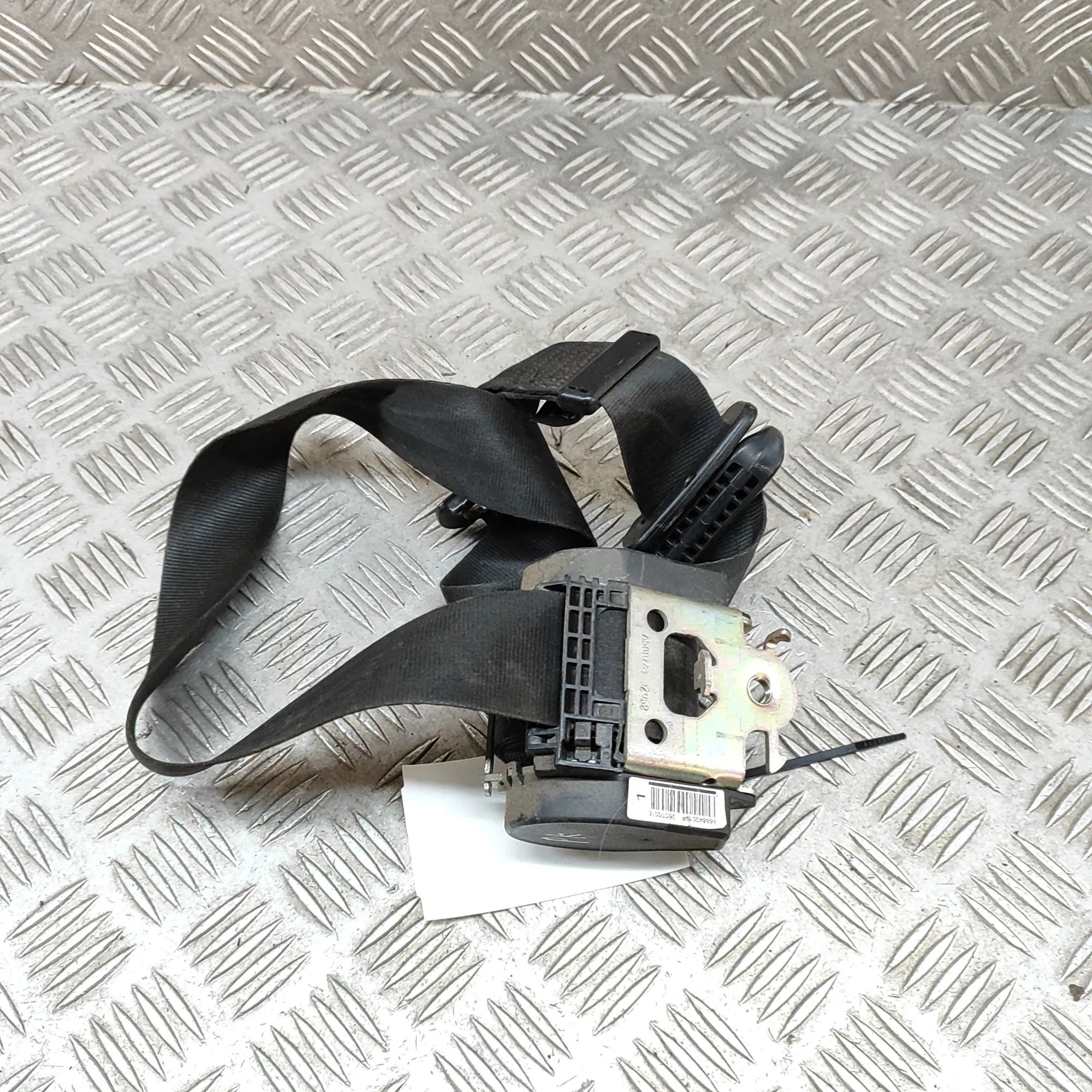 Renault Master Front Left Seatbelt Front Left Seatbelt — RENAULT MASTER (III Van F...