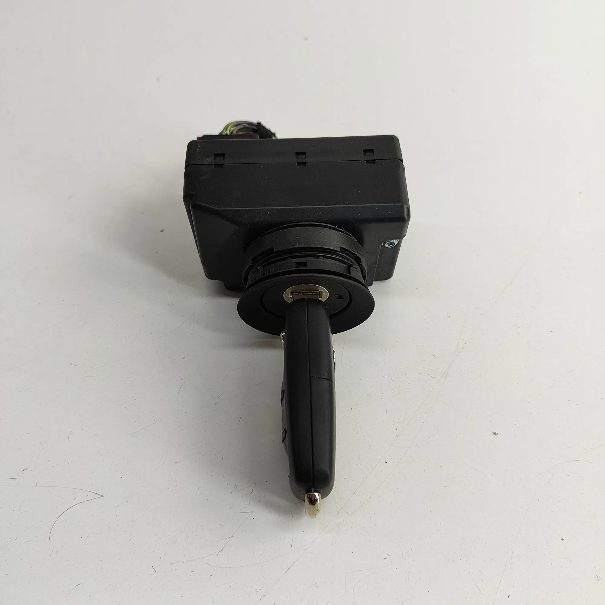 Audi A8 (D3) Ignition lock Ignition lock — AUDI A8 (D3 4E2, 4E8) (2002-201...