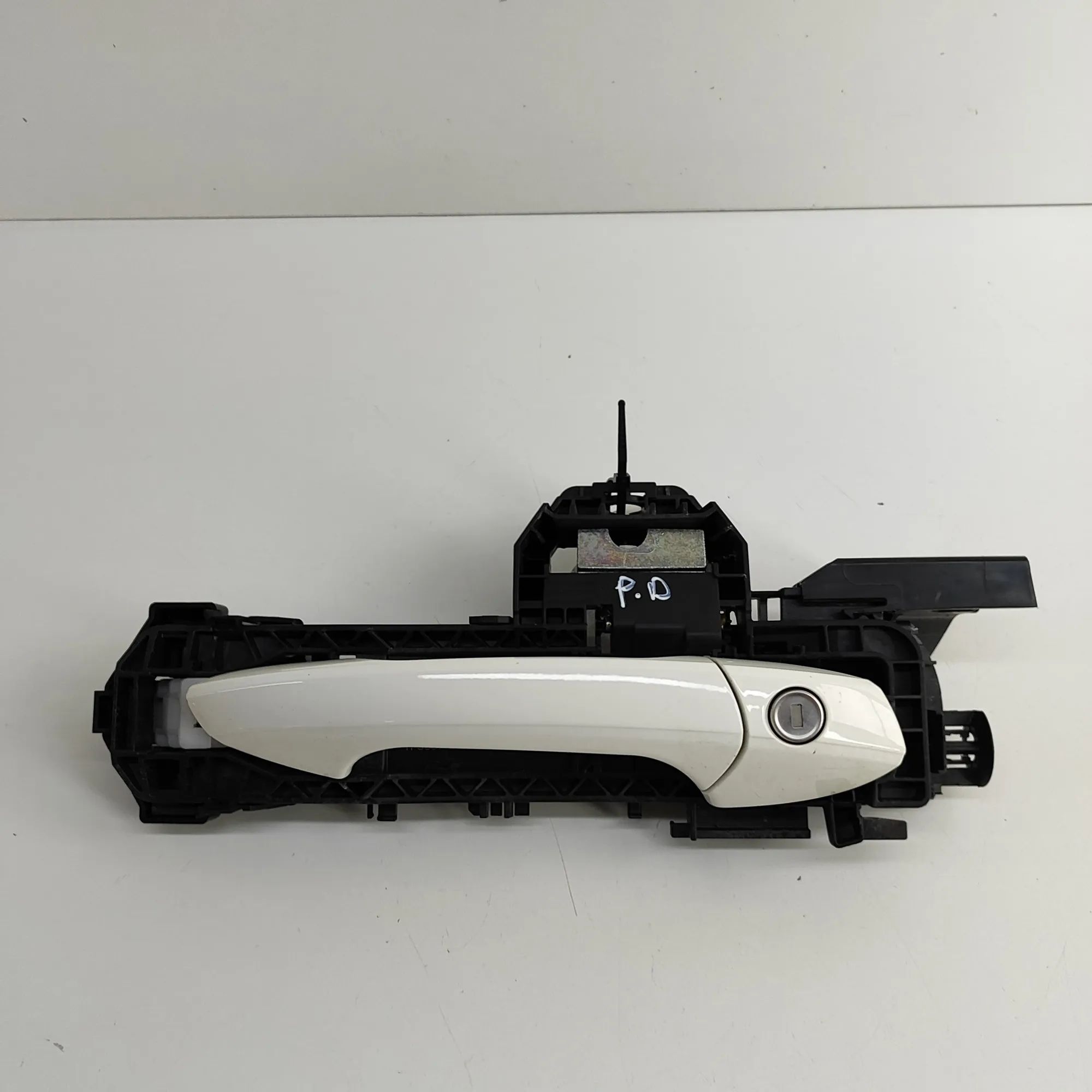 Mercedes-Benz CLA (C117) Exterior door handle — front right