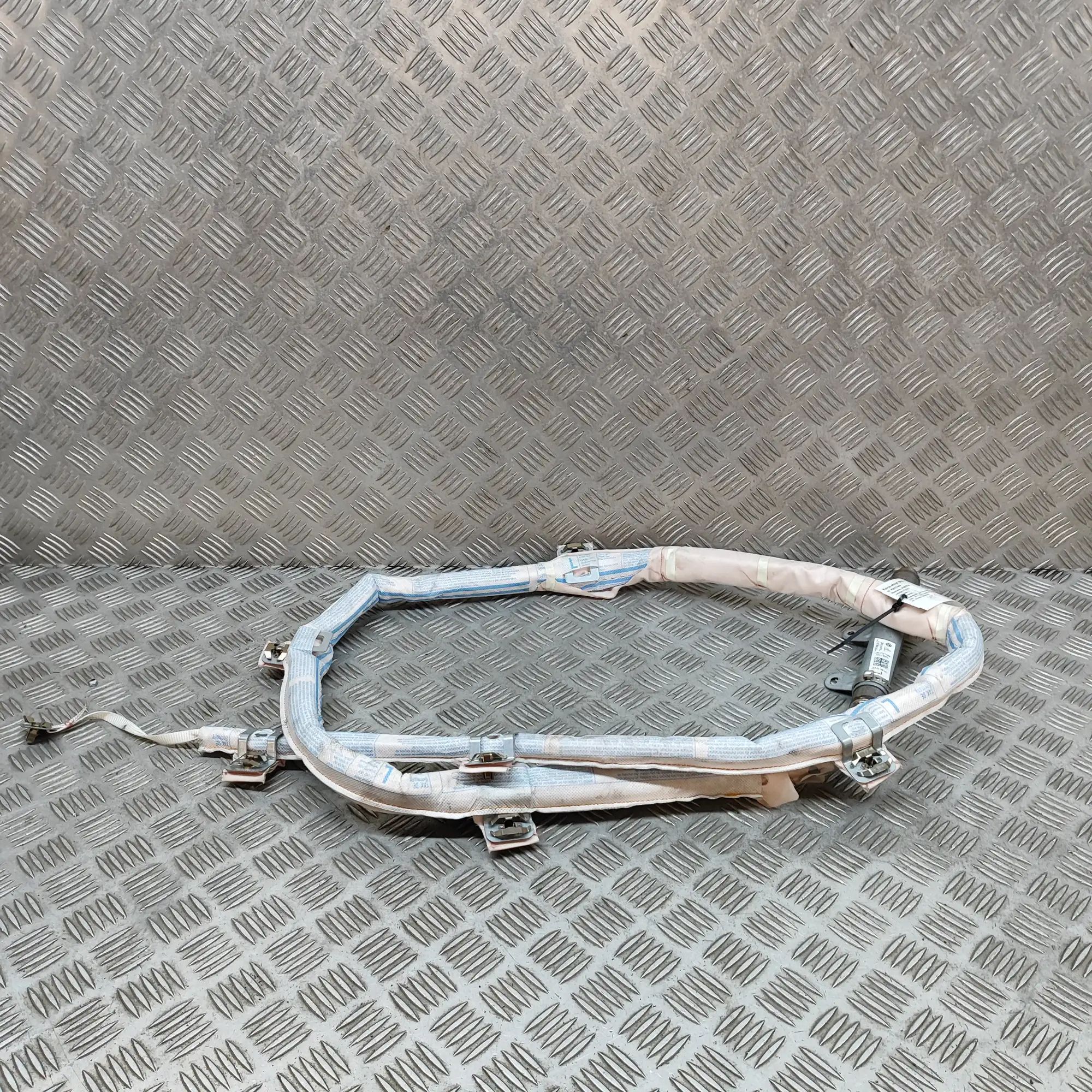 Volkswagen Touareg Left Side Roof Safety Curtain SRS Left Side Roof Safety Curtain SRS — VW TOUAREG ...