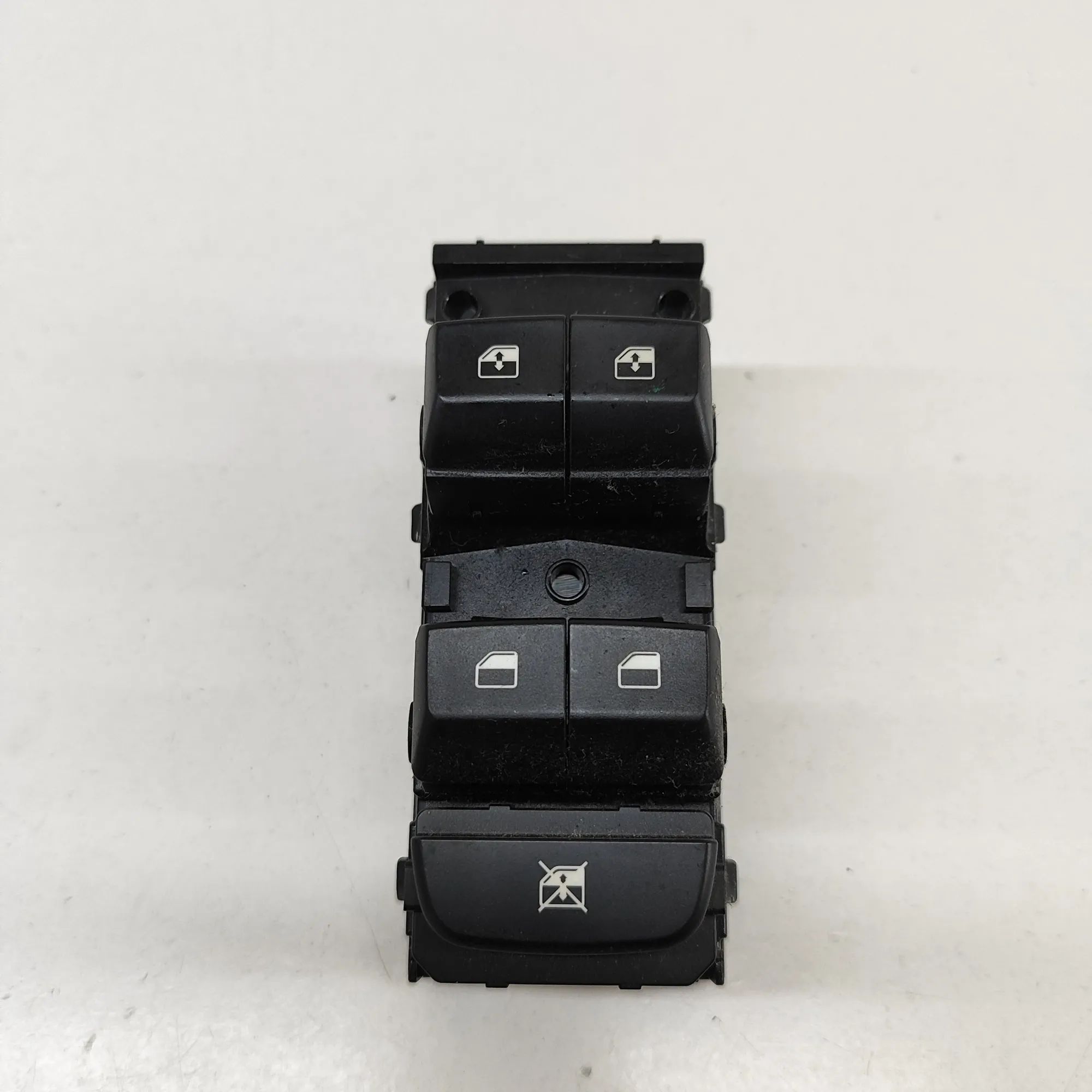 Kia Ceed (CD) Door window switch — front left Door window switch — front left — KIA XCEED (CD...