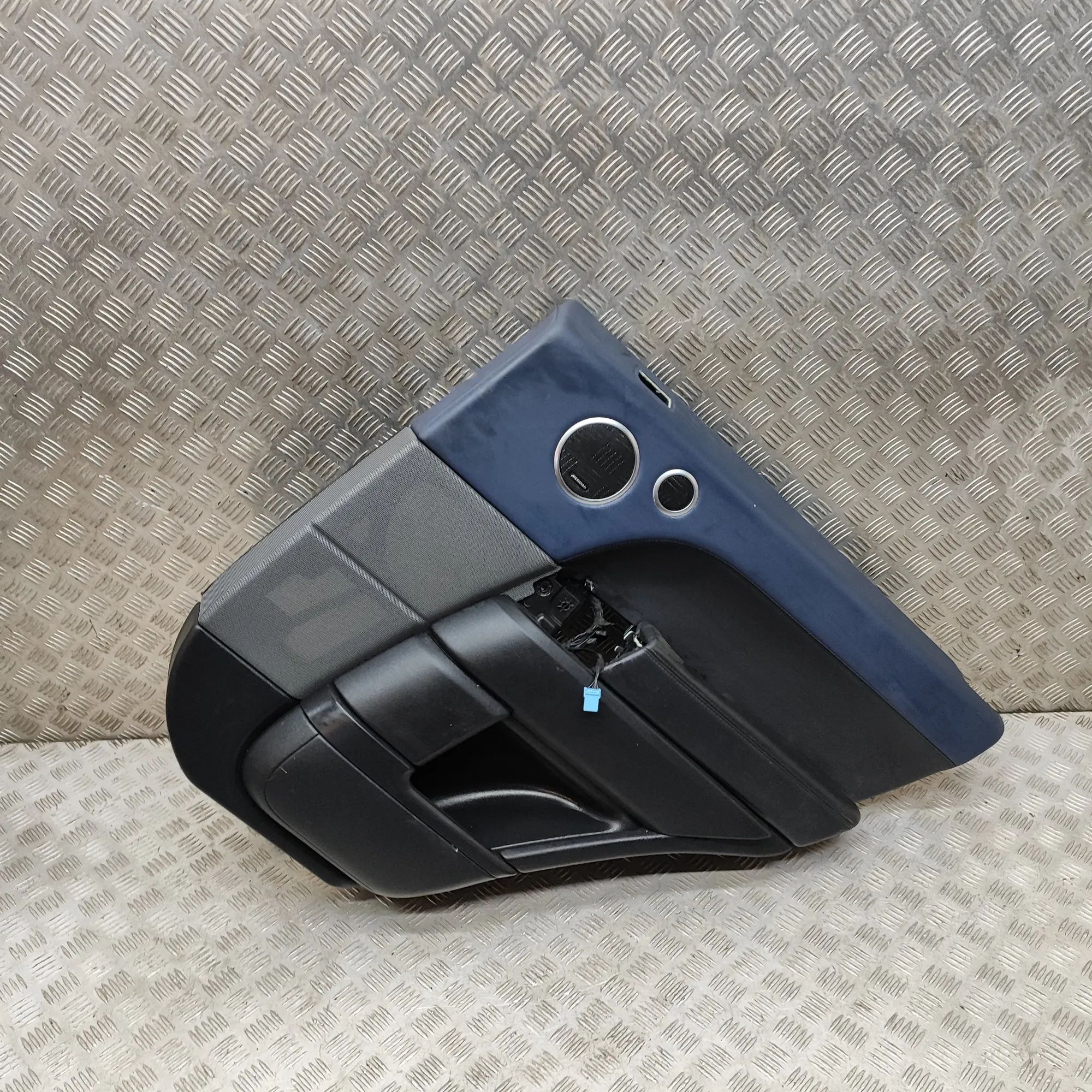 Land Rover Range Rover Sport (L494) Rear Right Door Panel Rear Right Door Panel — LAND ROVER RANGE ROVER ...
