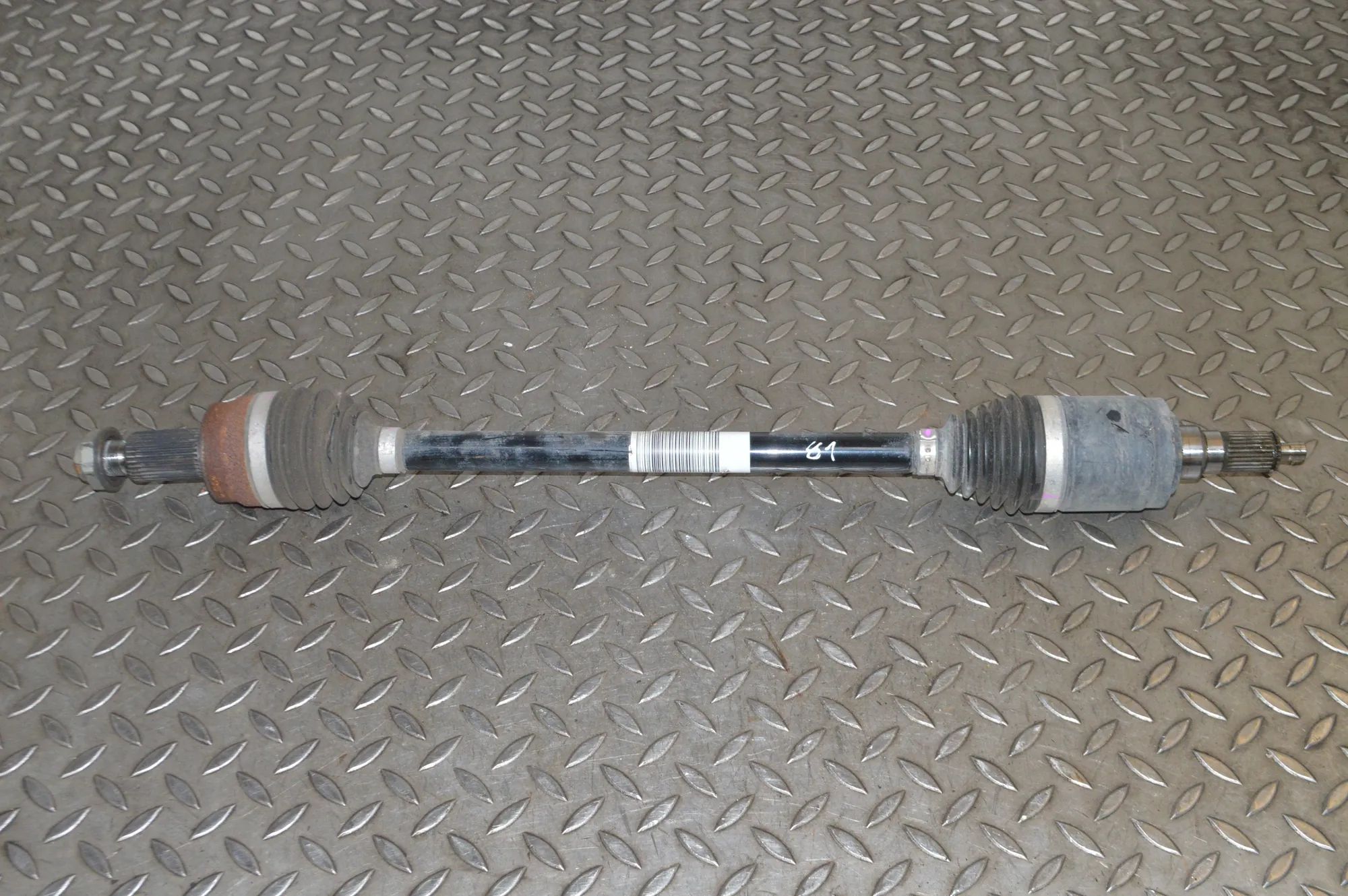 Jaguar E-Pace Rear Left Driveshaft Rear Left Driveshaft — JAGUAR E-PACE (X540) (20...