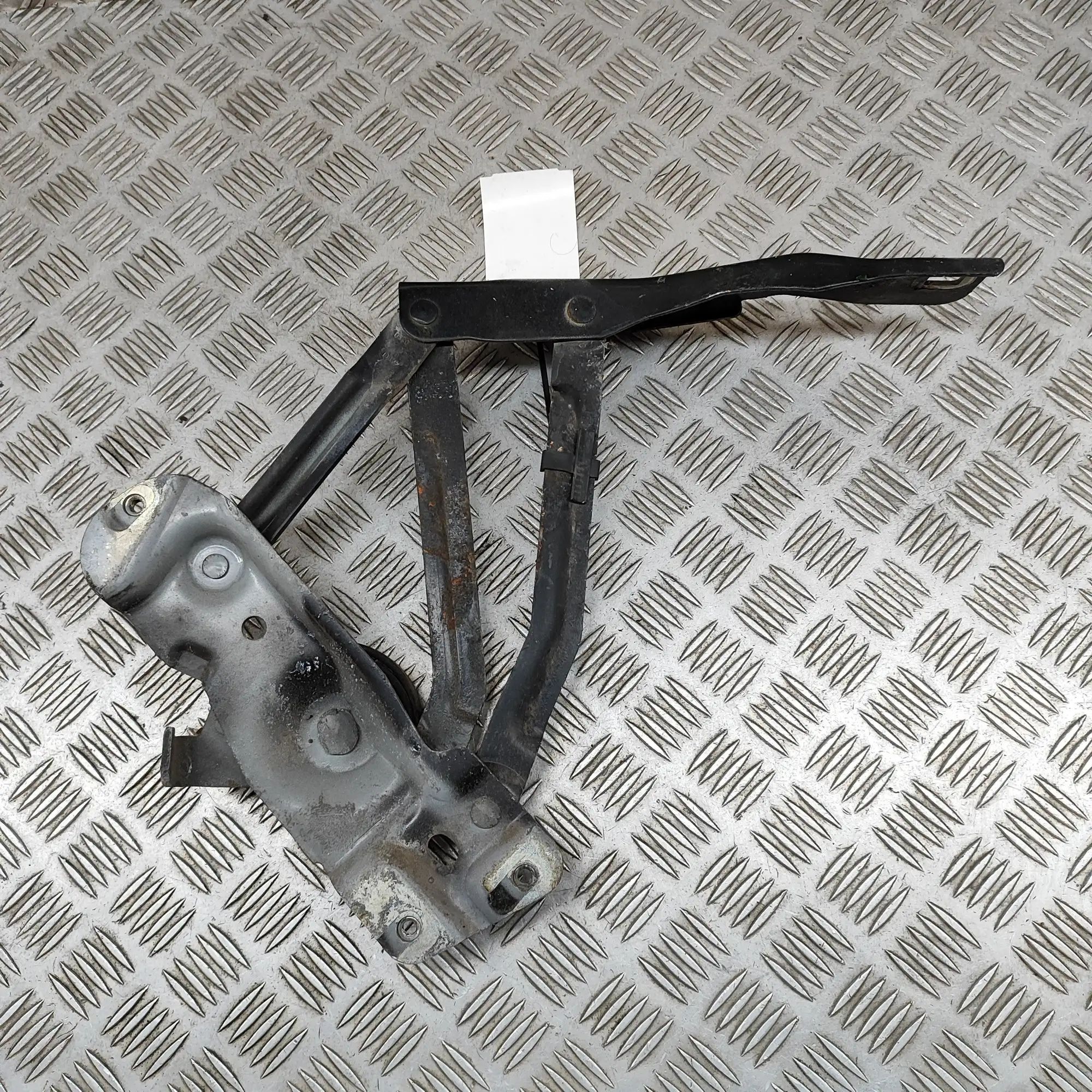 Dodge Durango Bonnet hinge — front left Bonnet hinge — front left — DODGE DURANGO (DN) ...