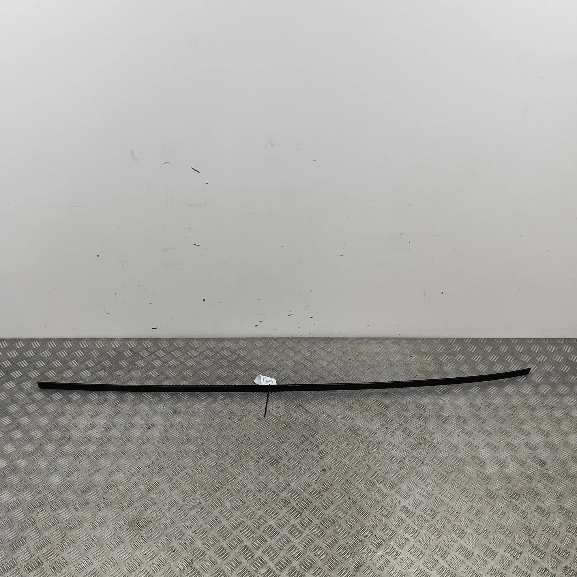 BMW X2 (F39) Right Side Roof Strip Trim Right Side Roof Strip Trim — BMW X2 (F39) (2018...