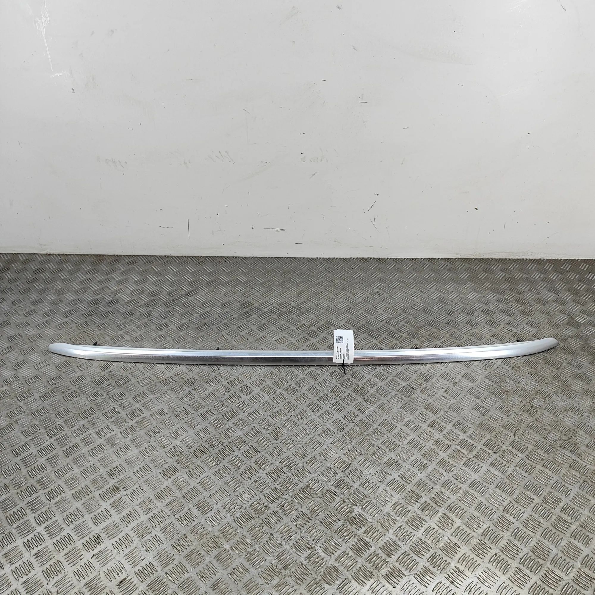 Audi Q5 (FY) Left Side Roof Rail Left Side Roof Rail — AUDI Q5 (FY) (2016-...) —...