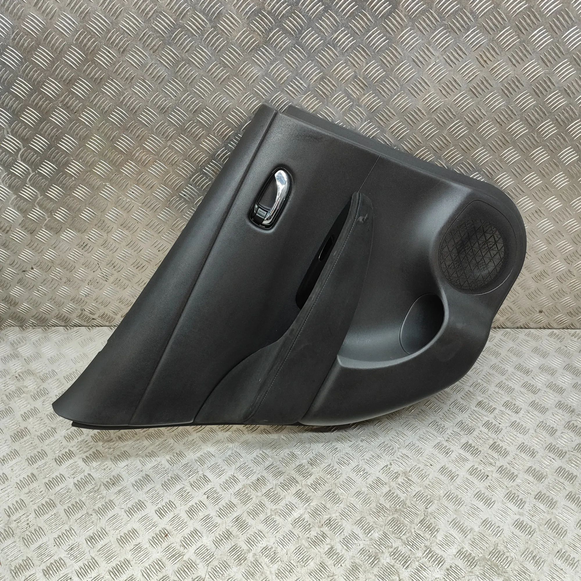 Nissan Leaf Rear Left Door Panel Rear Left Door Panel — NISSAN LEAF (ZE0) (2010-...