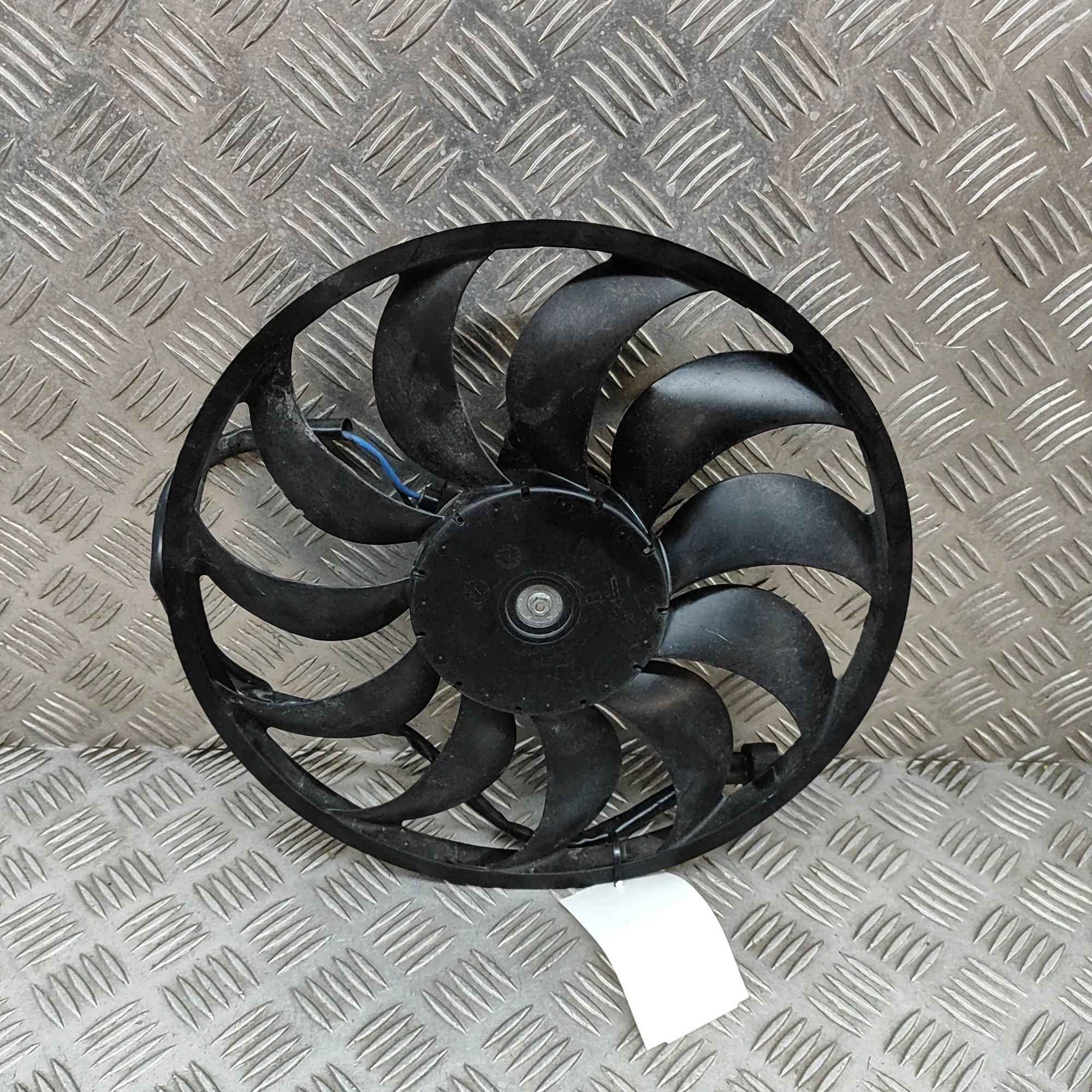 Nissan Leaf Engine Cooling Fan Engine Cooling Fan — NISSAN LEAF (ZE1) (2017-.....