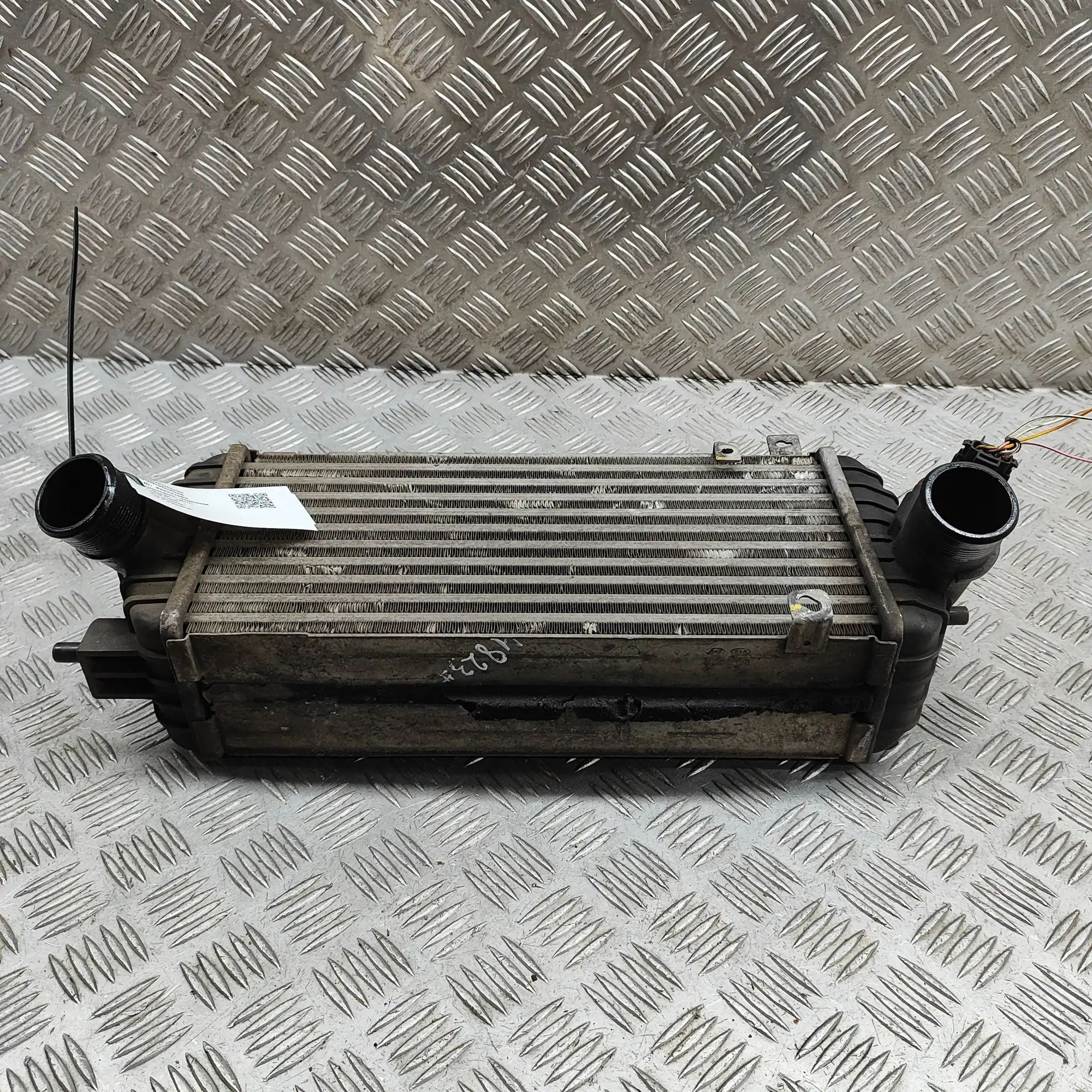 Hyundai i40 Intercooler radiator Intercooler radiator — HYUNDAI I40 (CW VF) (201...