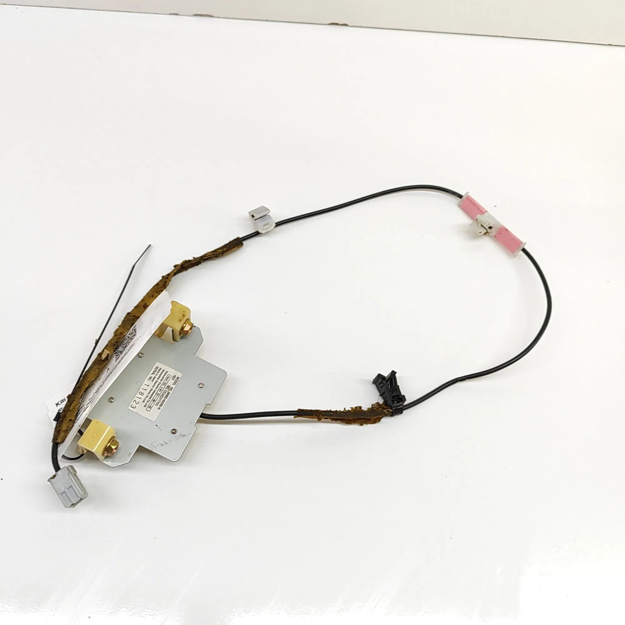 Toyota Land Cruiser 100 antenni Antenna — TOYOTA LAND CRUISER (120 _J12_) (2002...