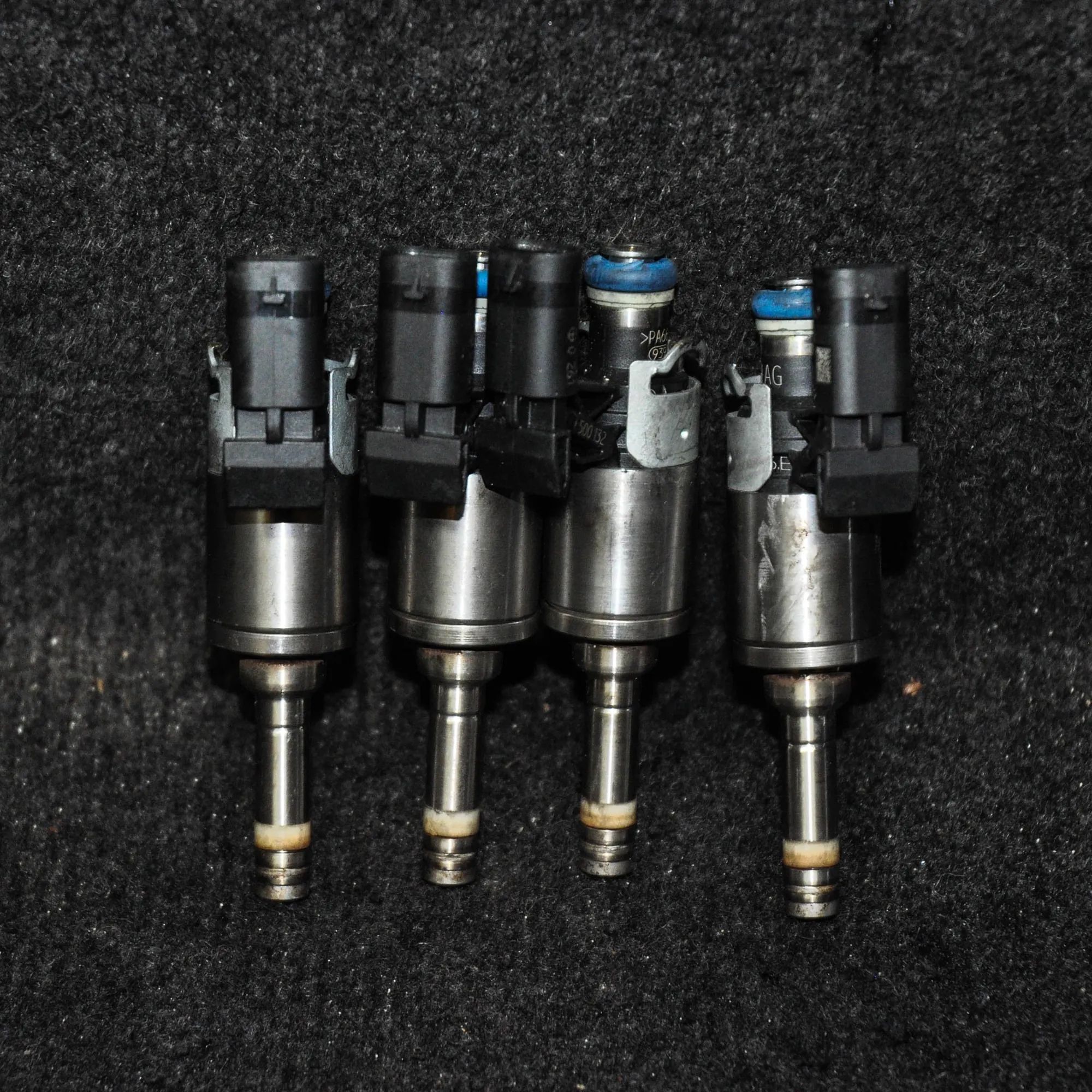 Audi Q3 (8U) Fuel Injector Kit Fuel Injector Kit — AUDI Q3 (8U) (2011-2018) — ...