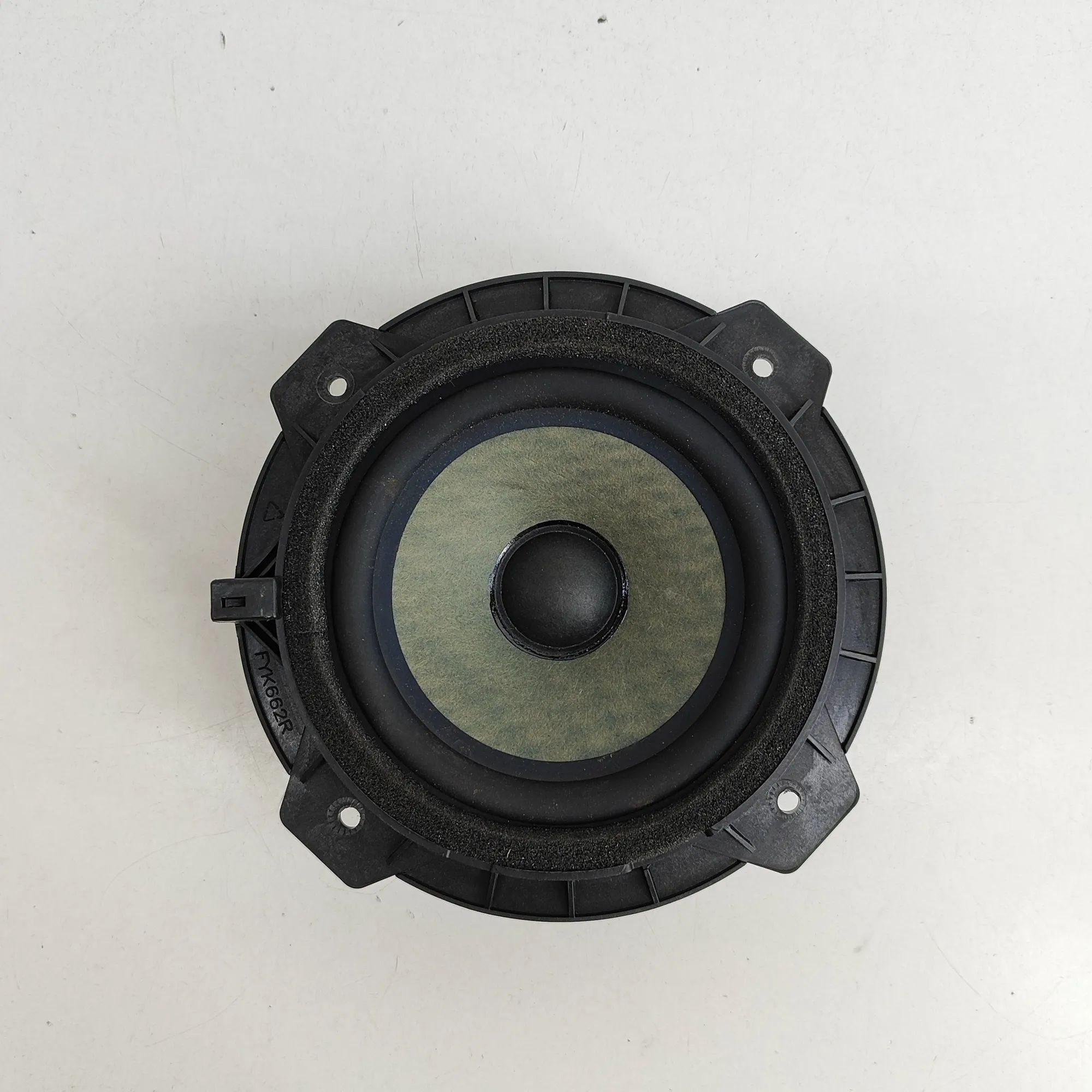 Ssangyong Korando Rear Left Door Speaker Rear Left Door Speaker — SSANGYONG KORANDO (C30...