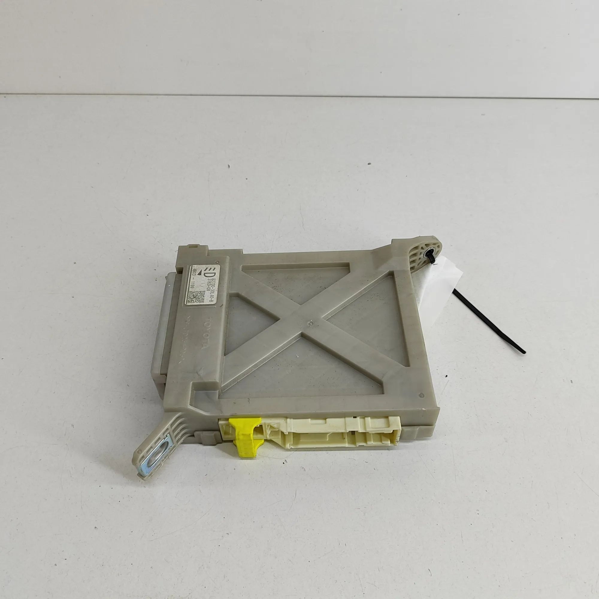 Lexus GS Fuse Box Module Fuse Box Module — LEXUS GS (_L1_) (2011-...) — ...