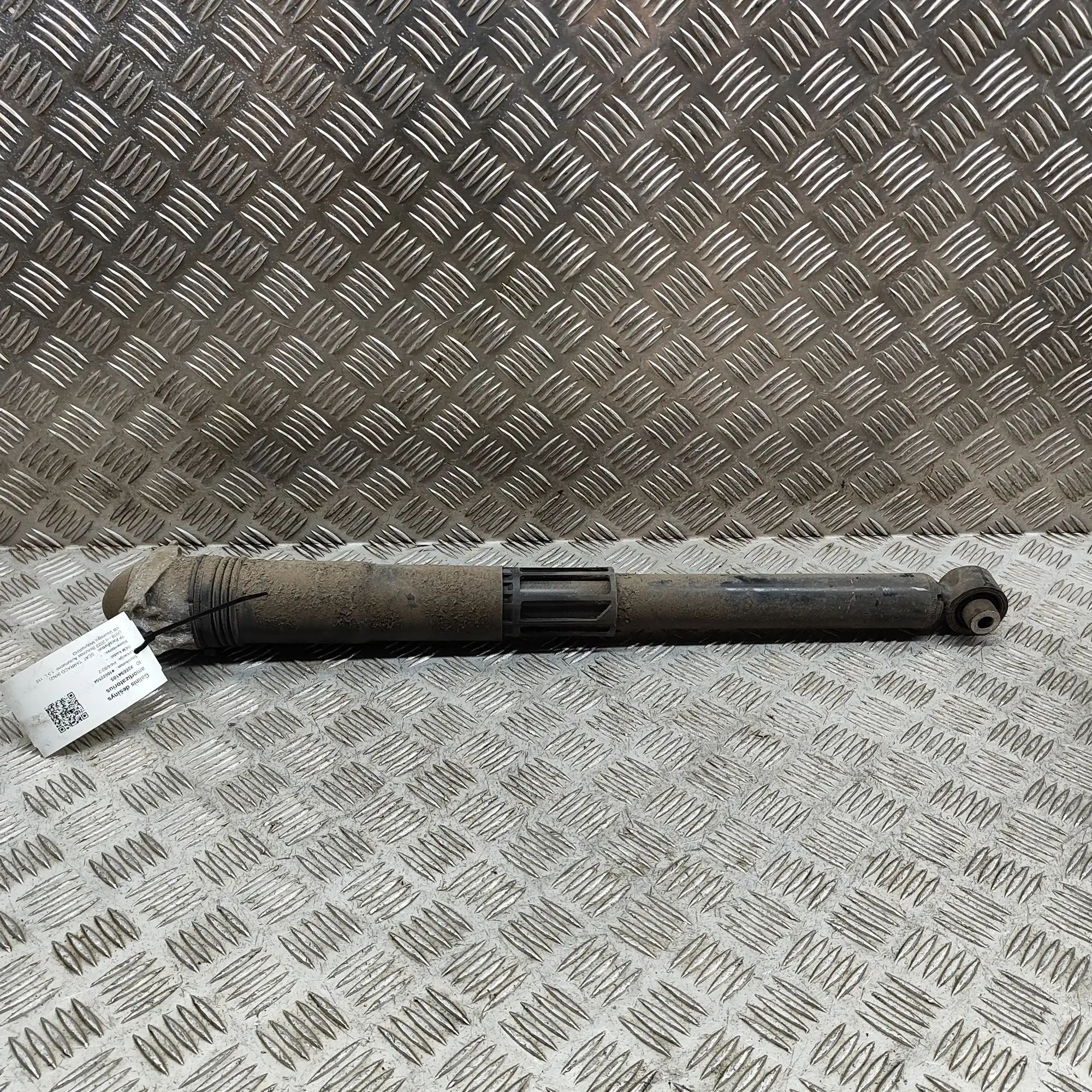 Seat Tarraco Shock absorber — rear right Shock absorber — rear right — SEAT TARRACO (KN2...