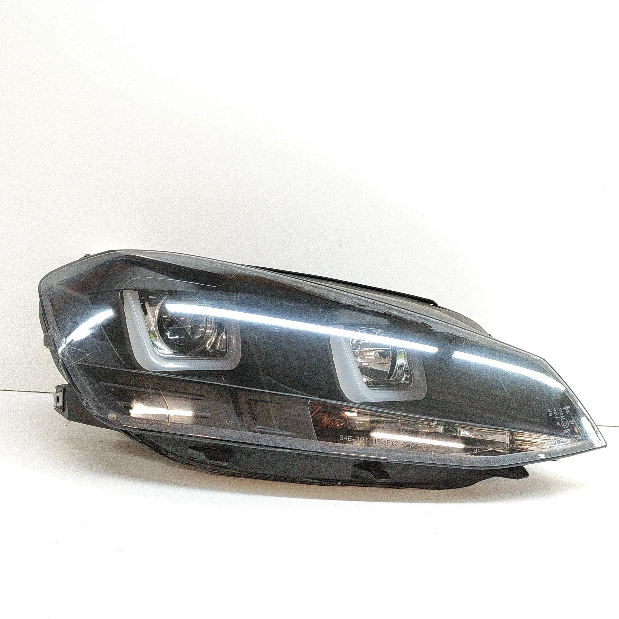 Volkswagen Golf 6 Front Right Headlight Front Right Headlight — VW GOLF (VII 5G1, BQ1, ...