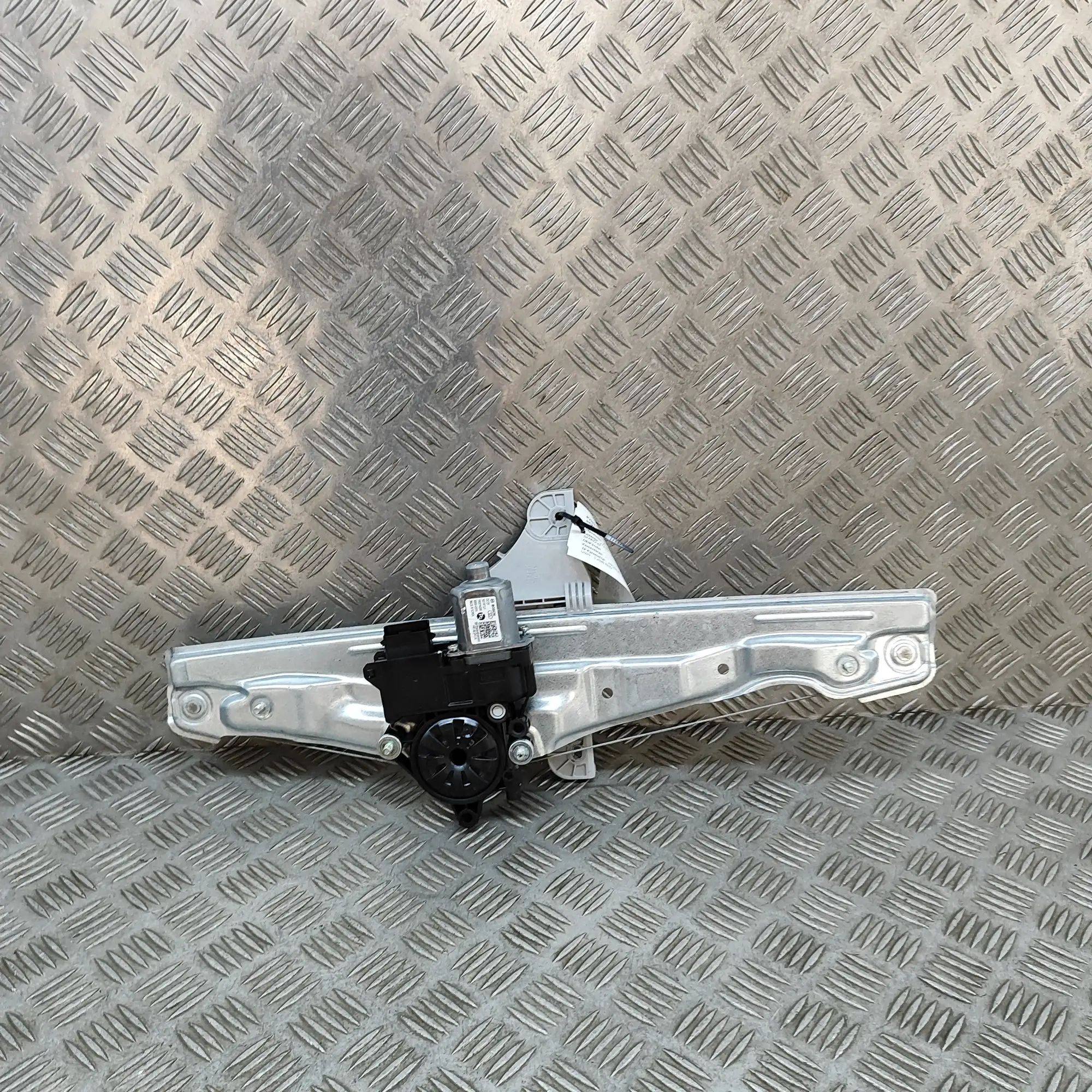 Hyundai Ioniq Front Left Door Window Regulator Front Left Door Window Regulator — HYUNDAI IONI...