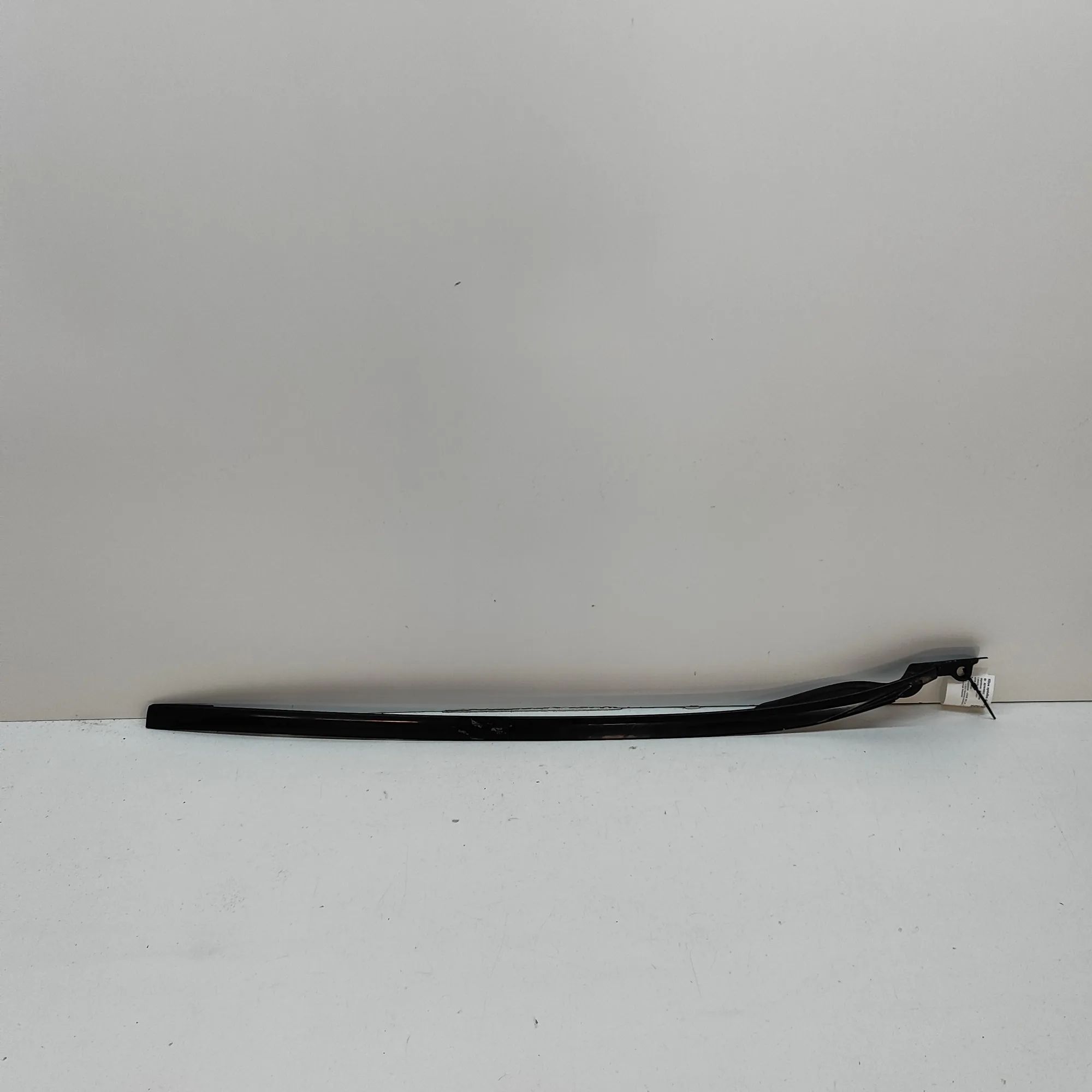 Lexus RX Windshield Right Vertical Trim Windshield Right Vertical Trim — LEXUS RX (_LA1...
